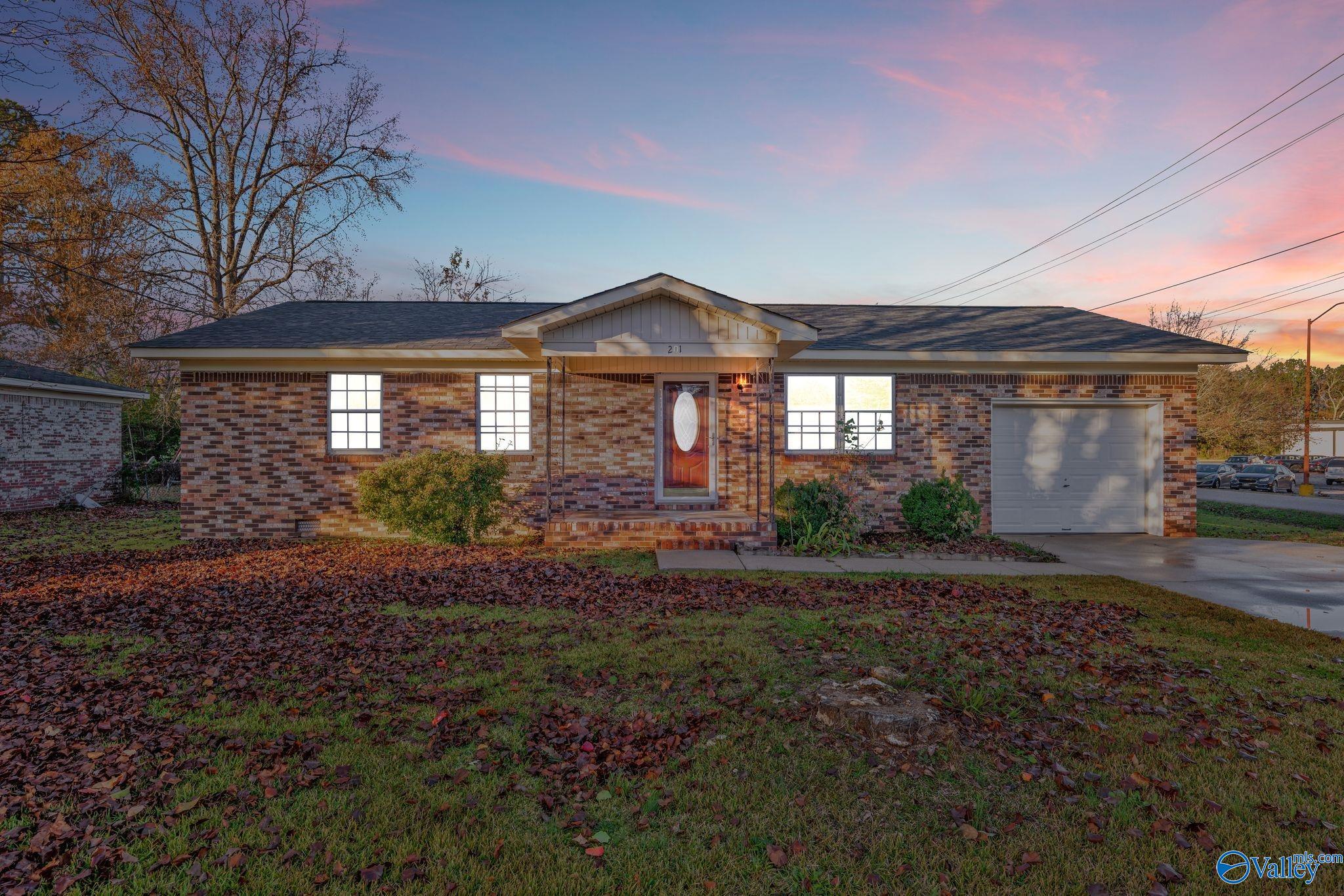 201 Roberts Avenue