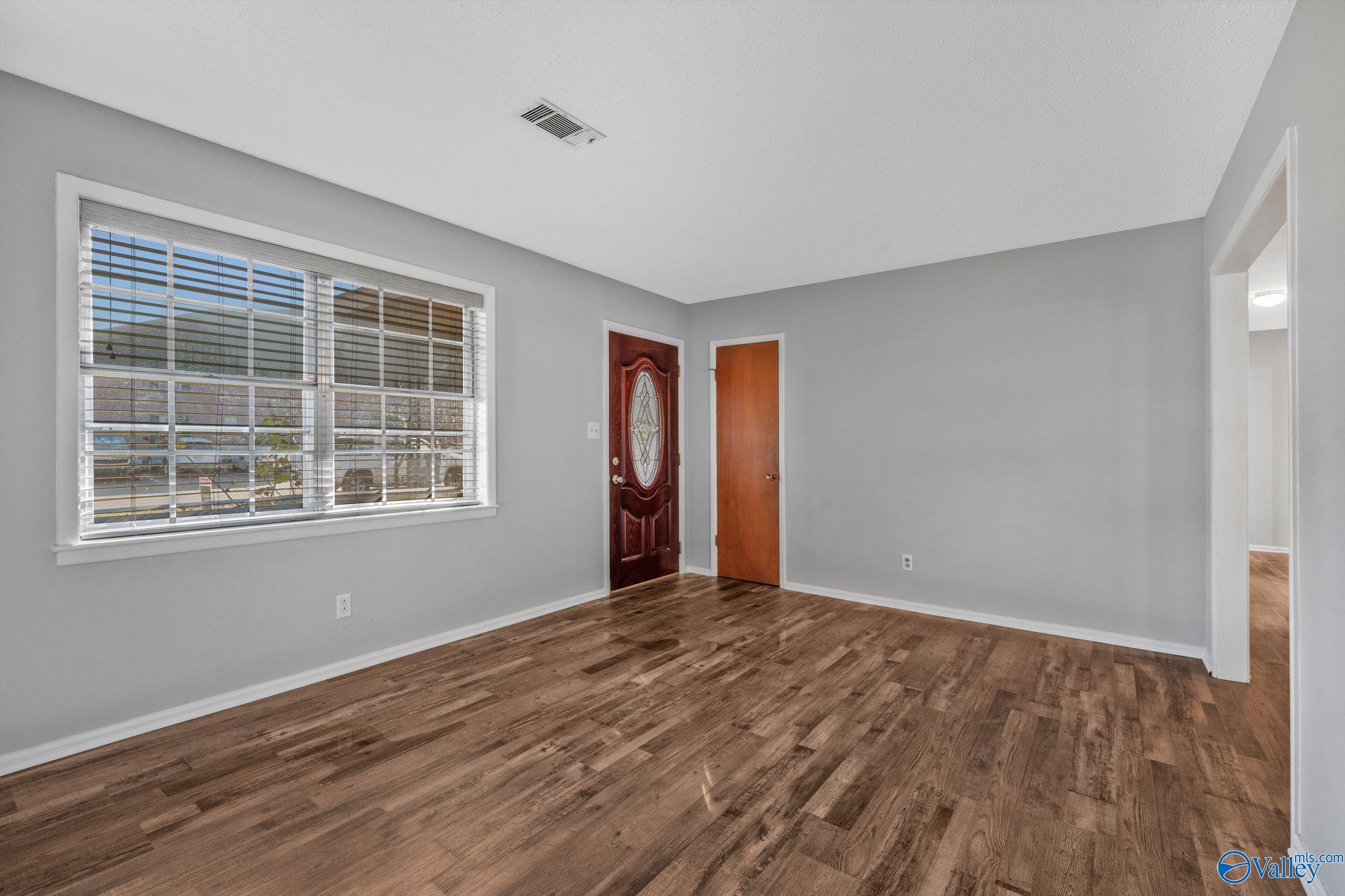 201 Roberts Avenue