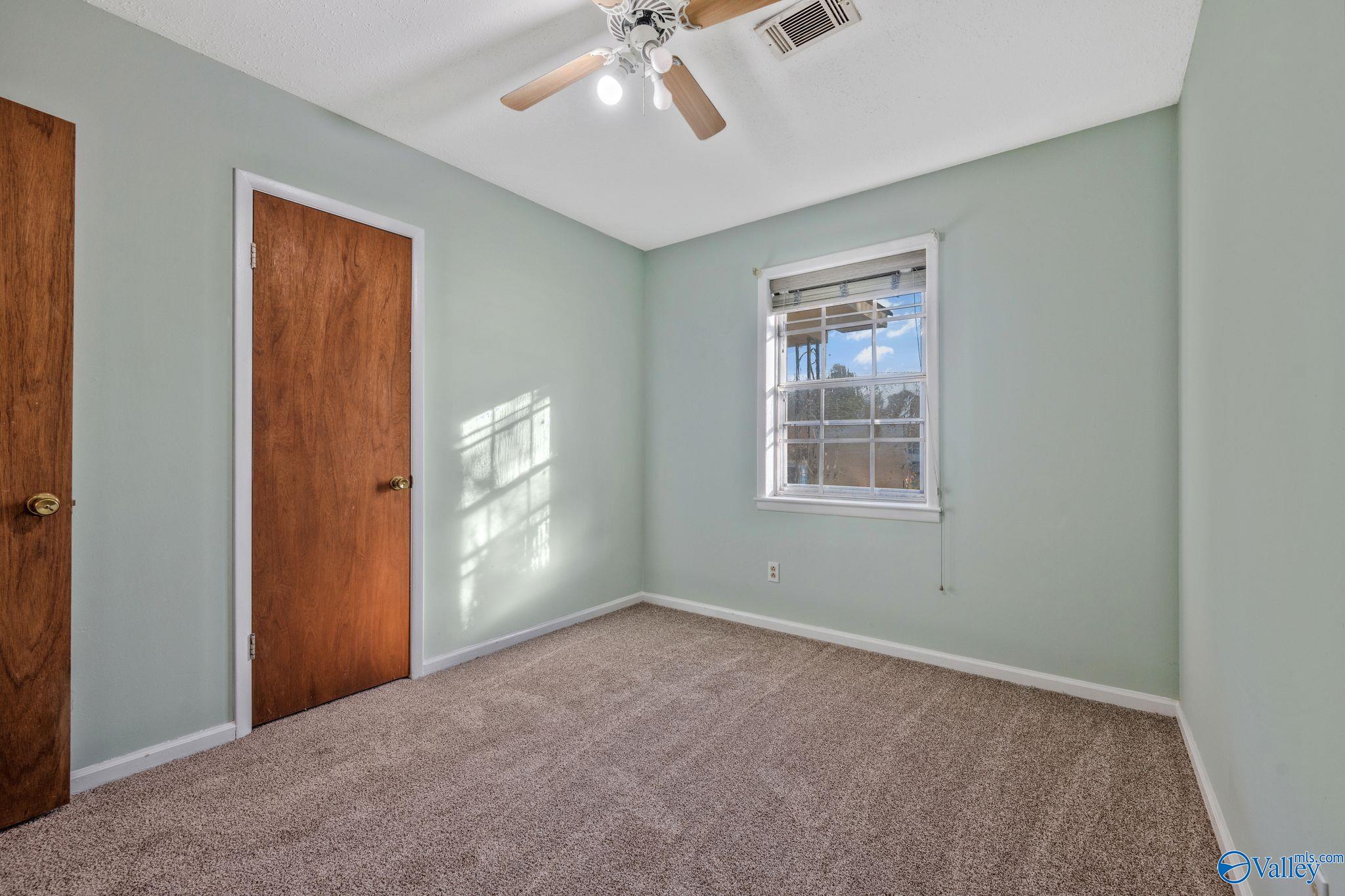 201 Roberts Avenue