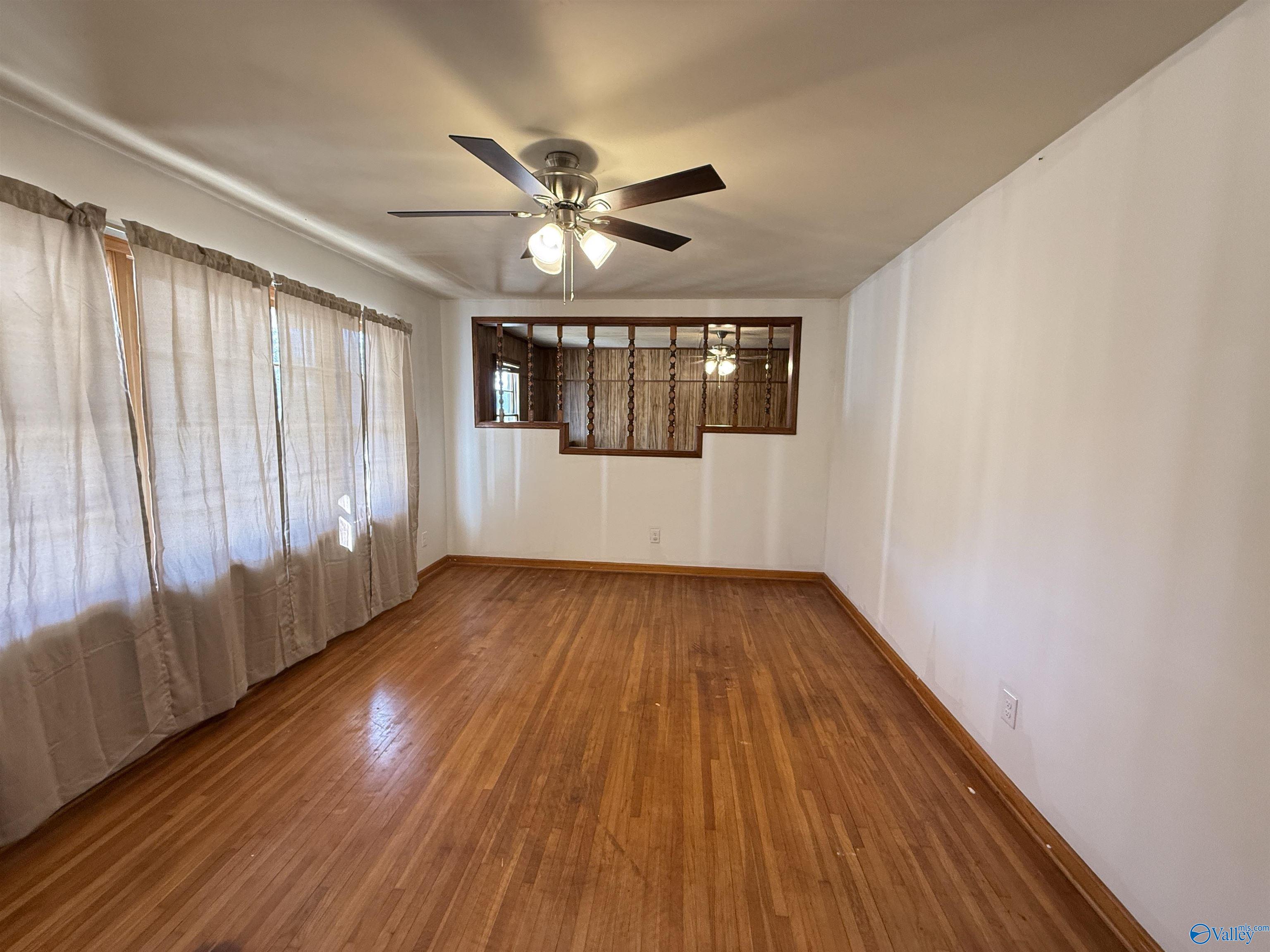 633 Littleton Cutoff