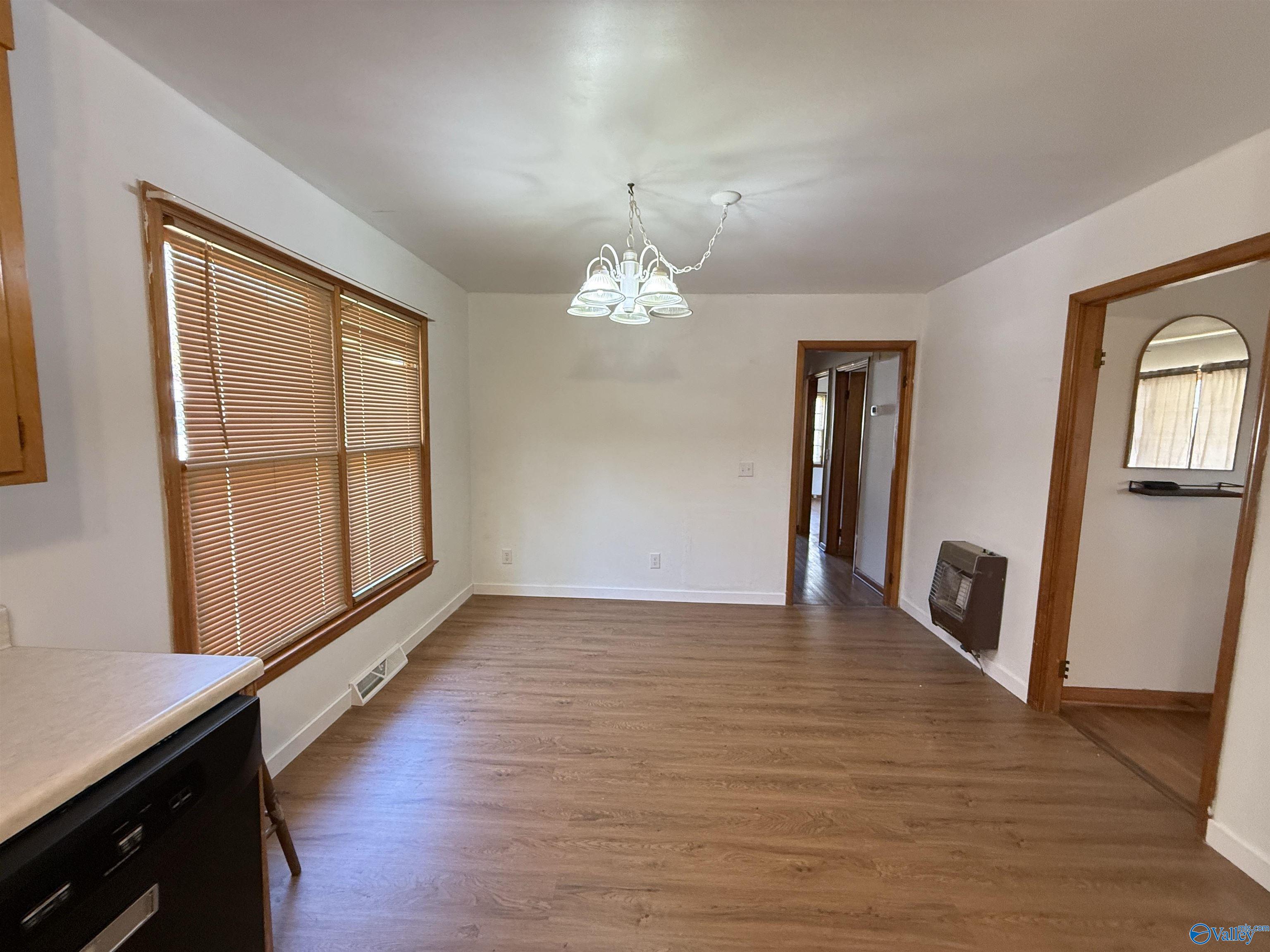 633 Littleton Cutoff