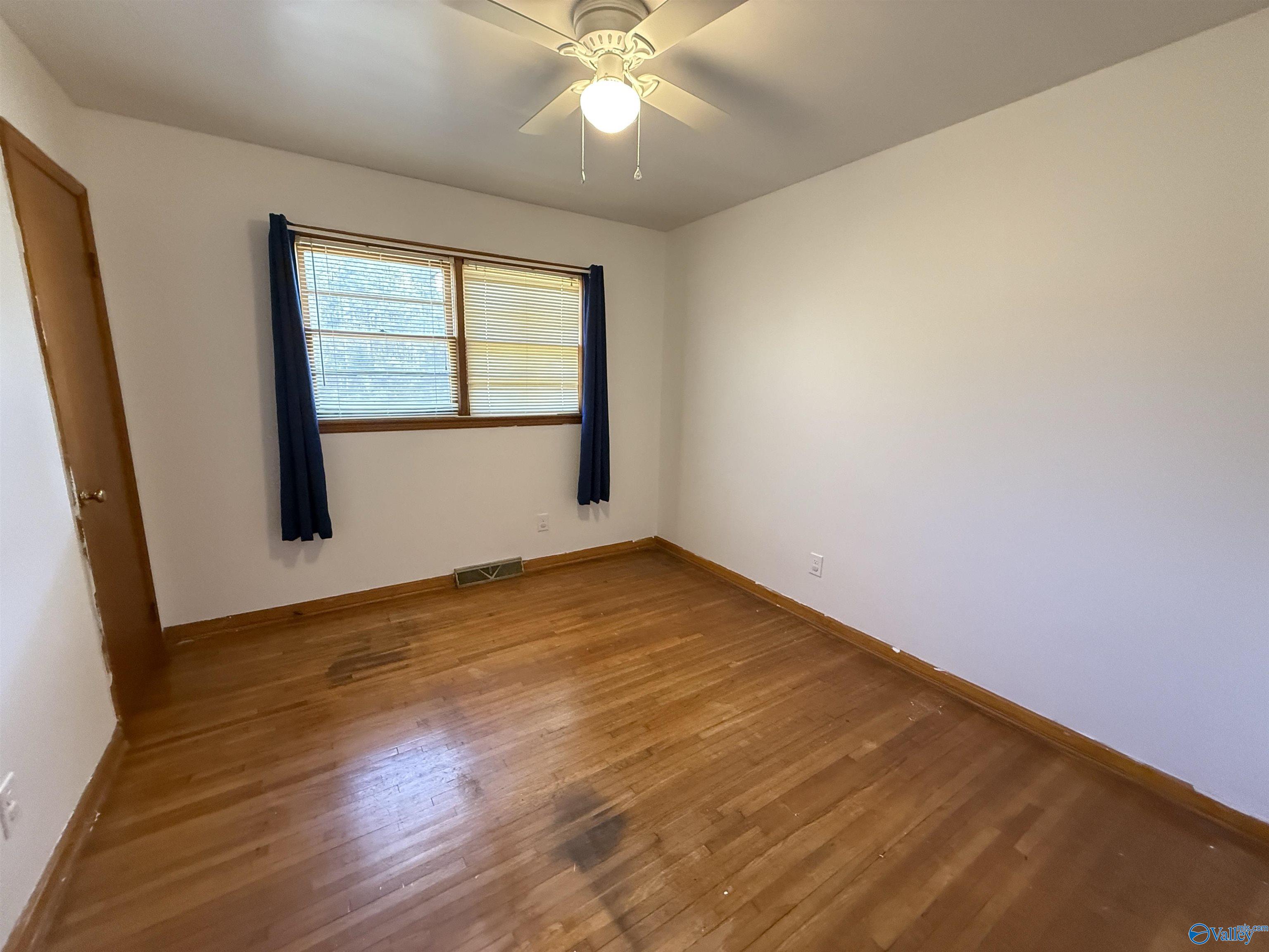 633 Littleton Cutoff