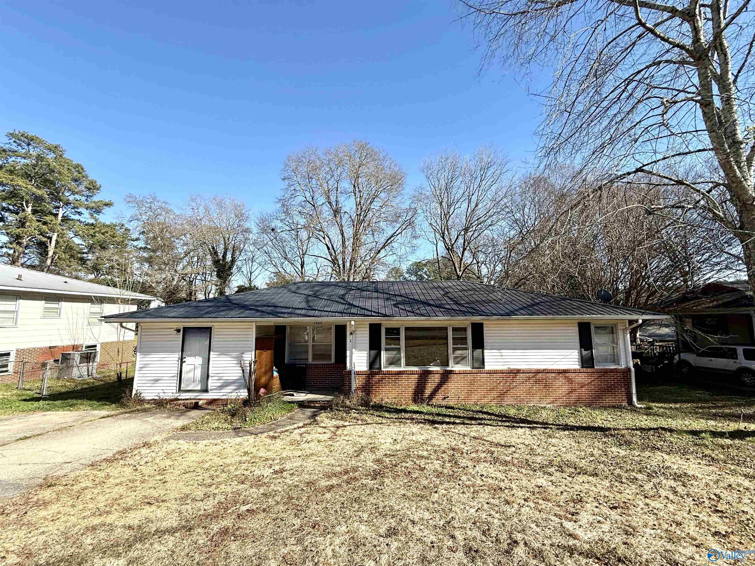1909 Noccalula Road