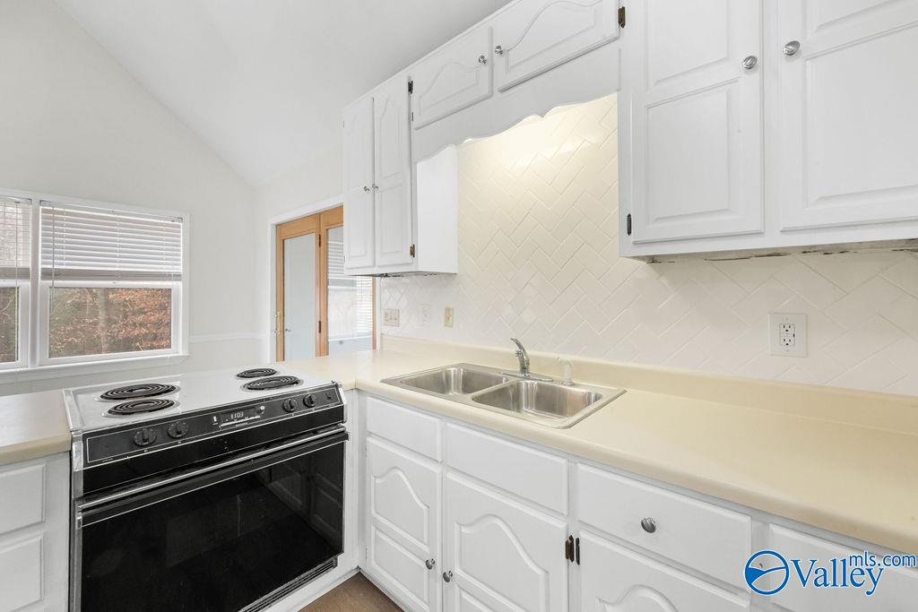 5615 Cherrywood Drive