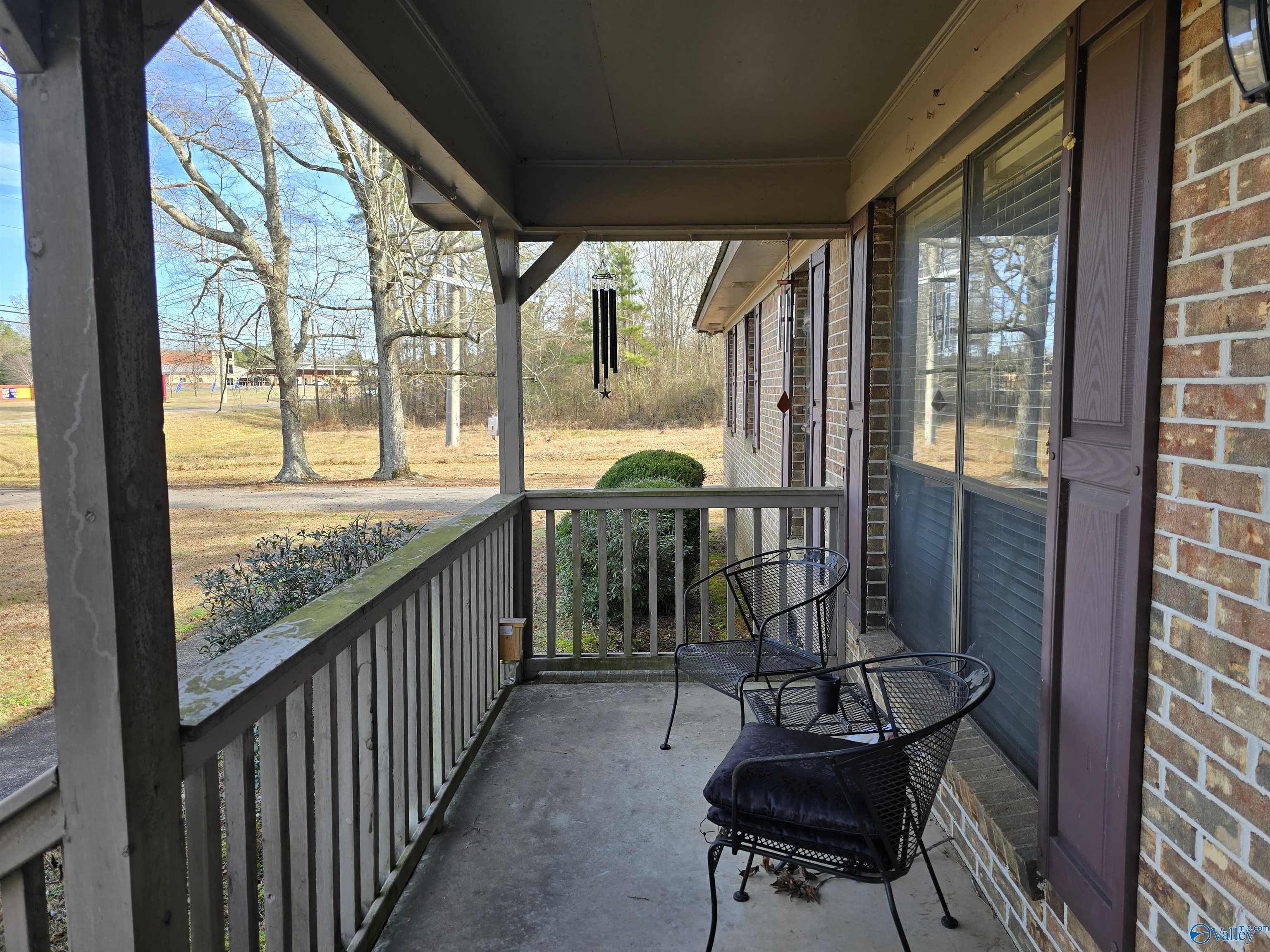 4552 Rainbow Drive