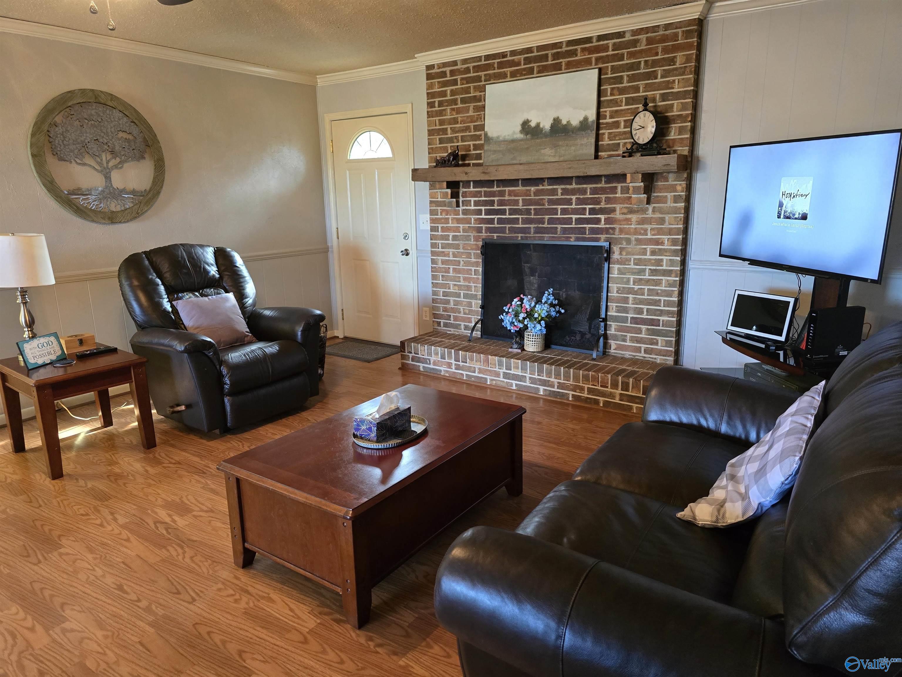 4552 Rainbow Drive