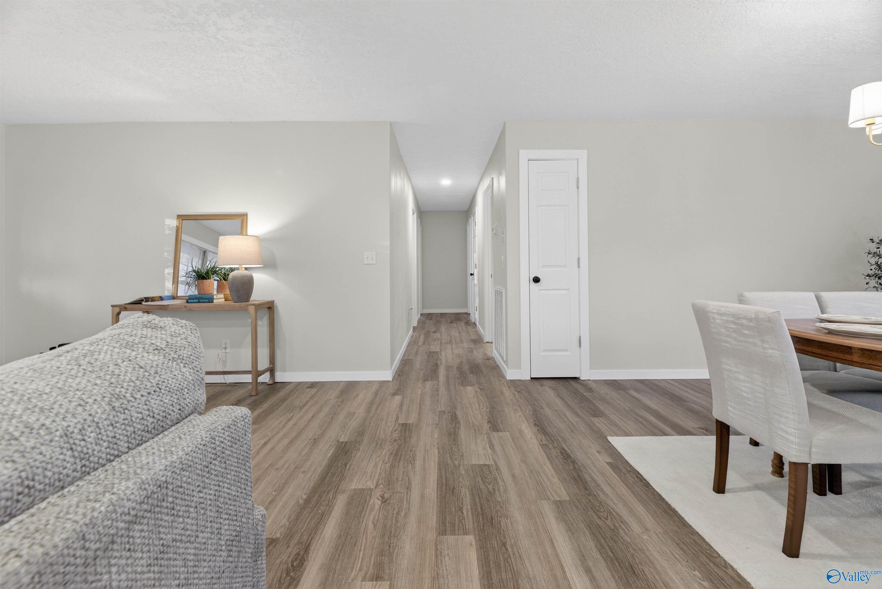 2079 Meadowood Drive