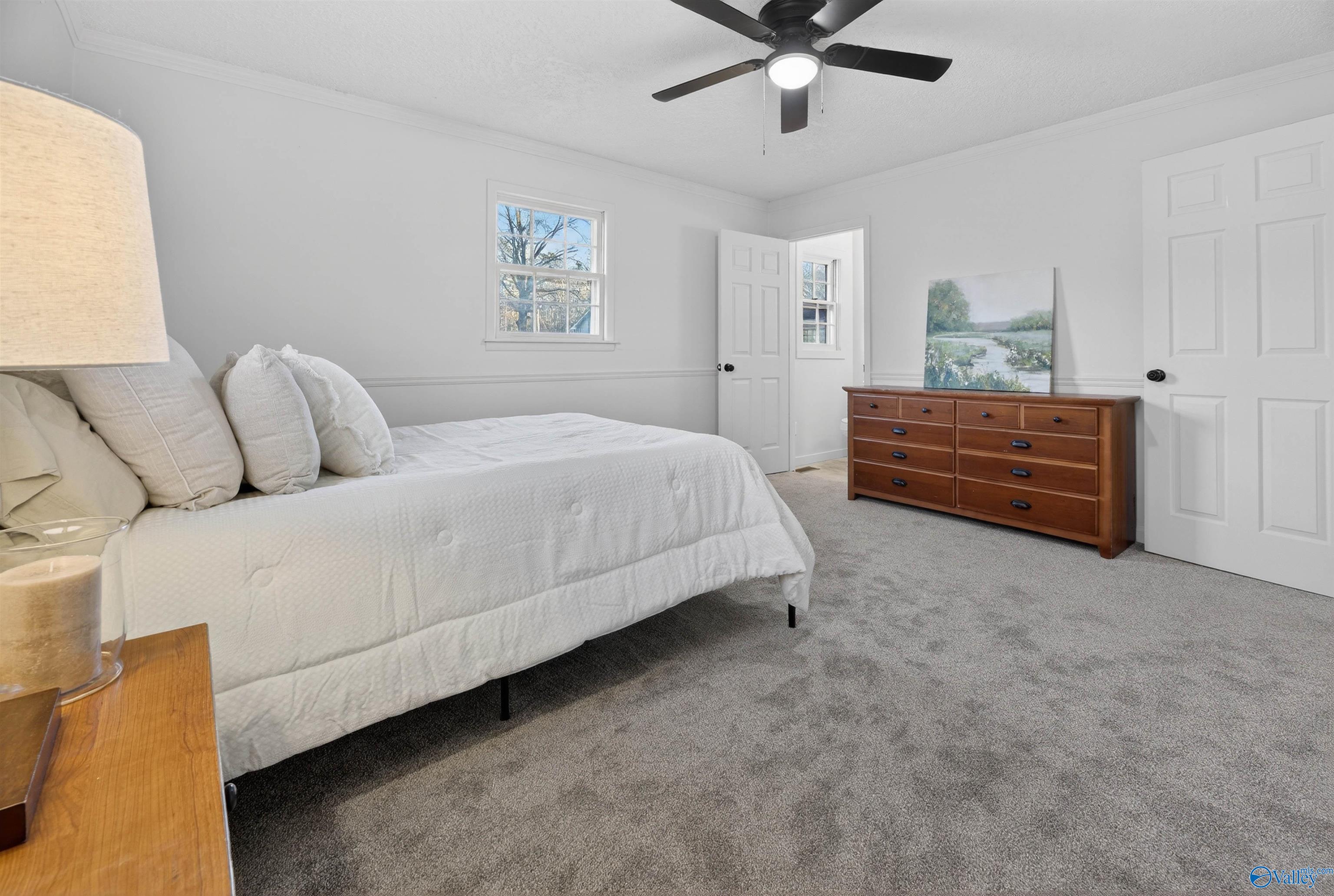 2079 Meadowood Drive