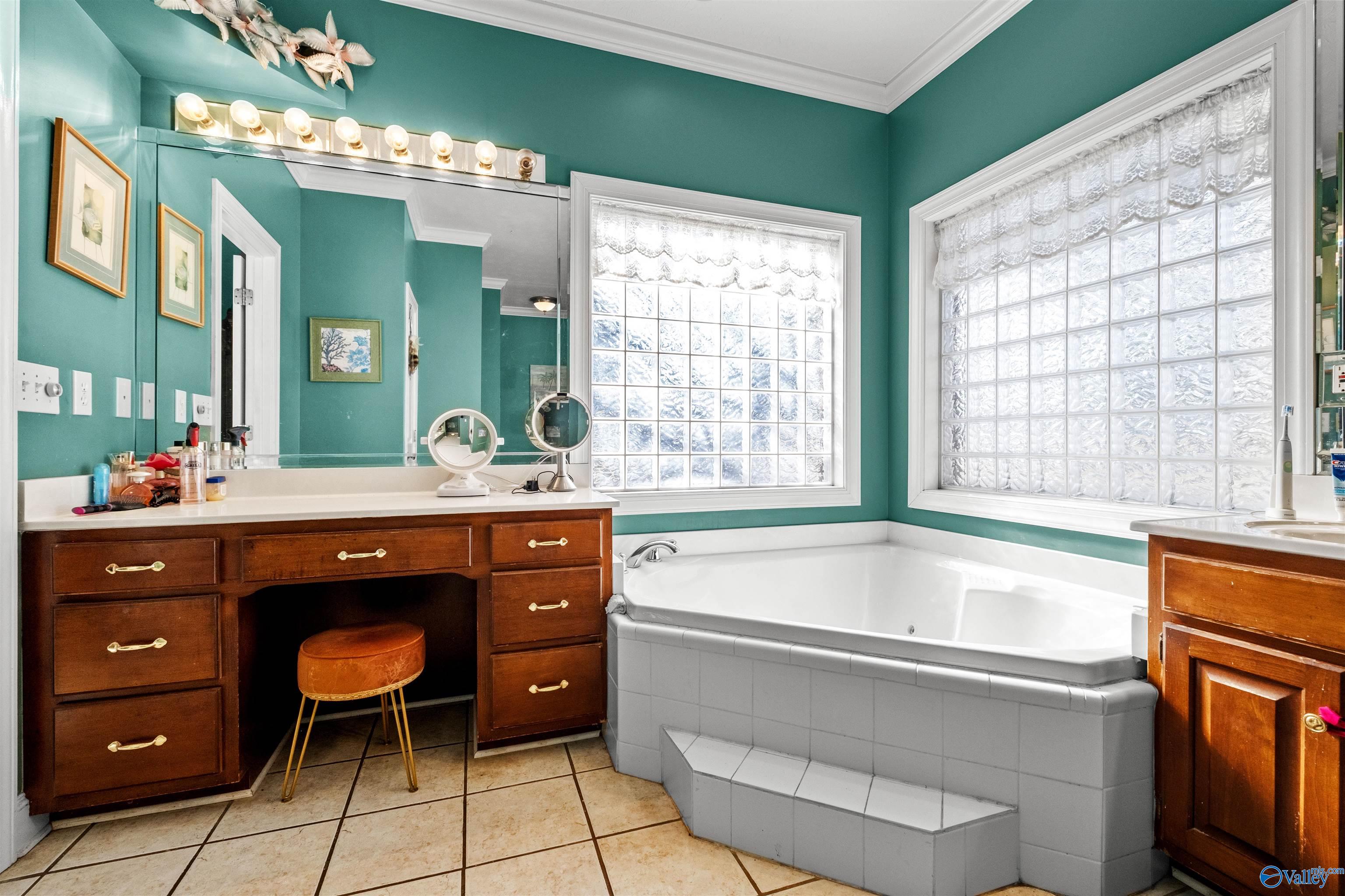 411 Meadowlark Place