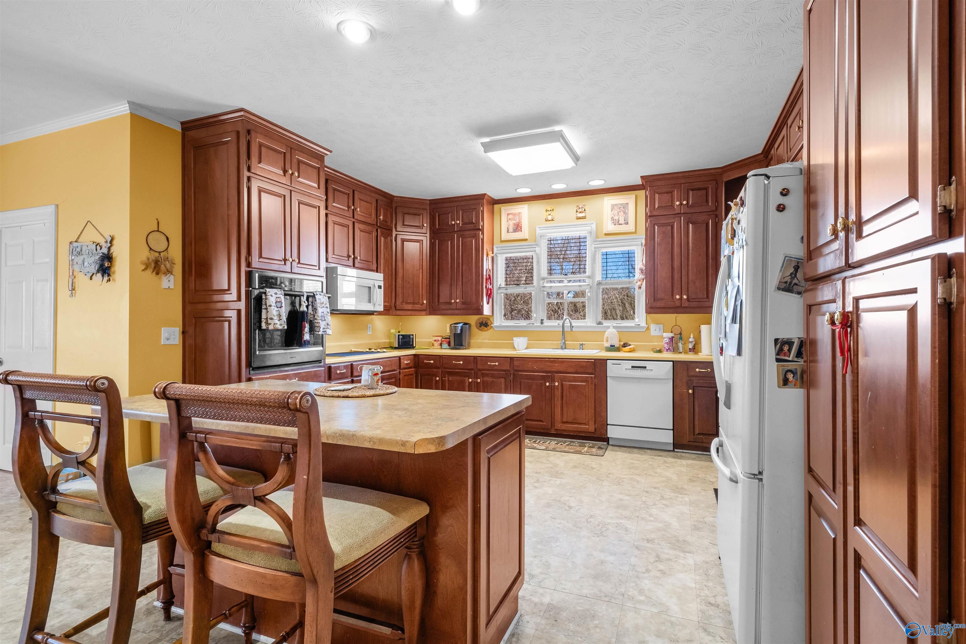 411 Meadowlark Place