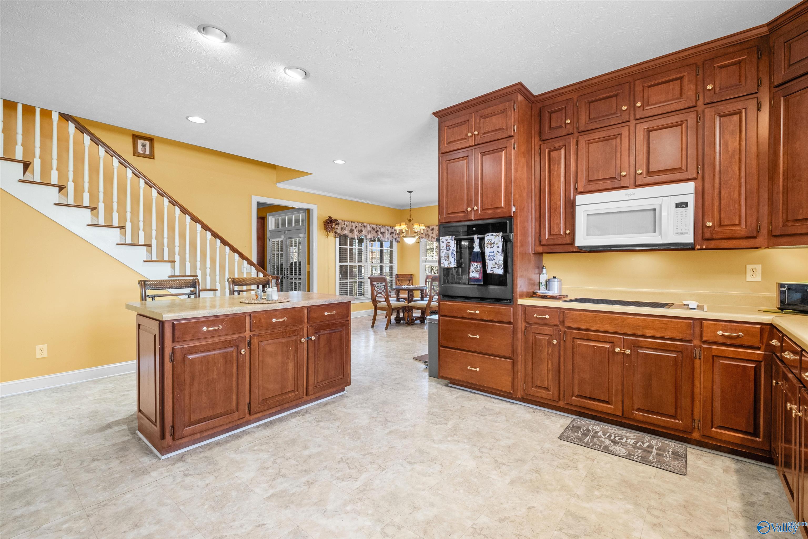 411 Meadowlark Place