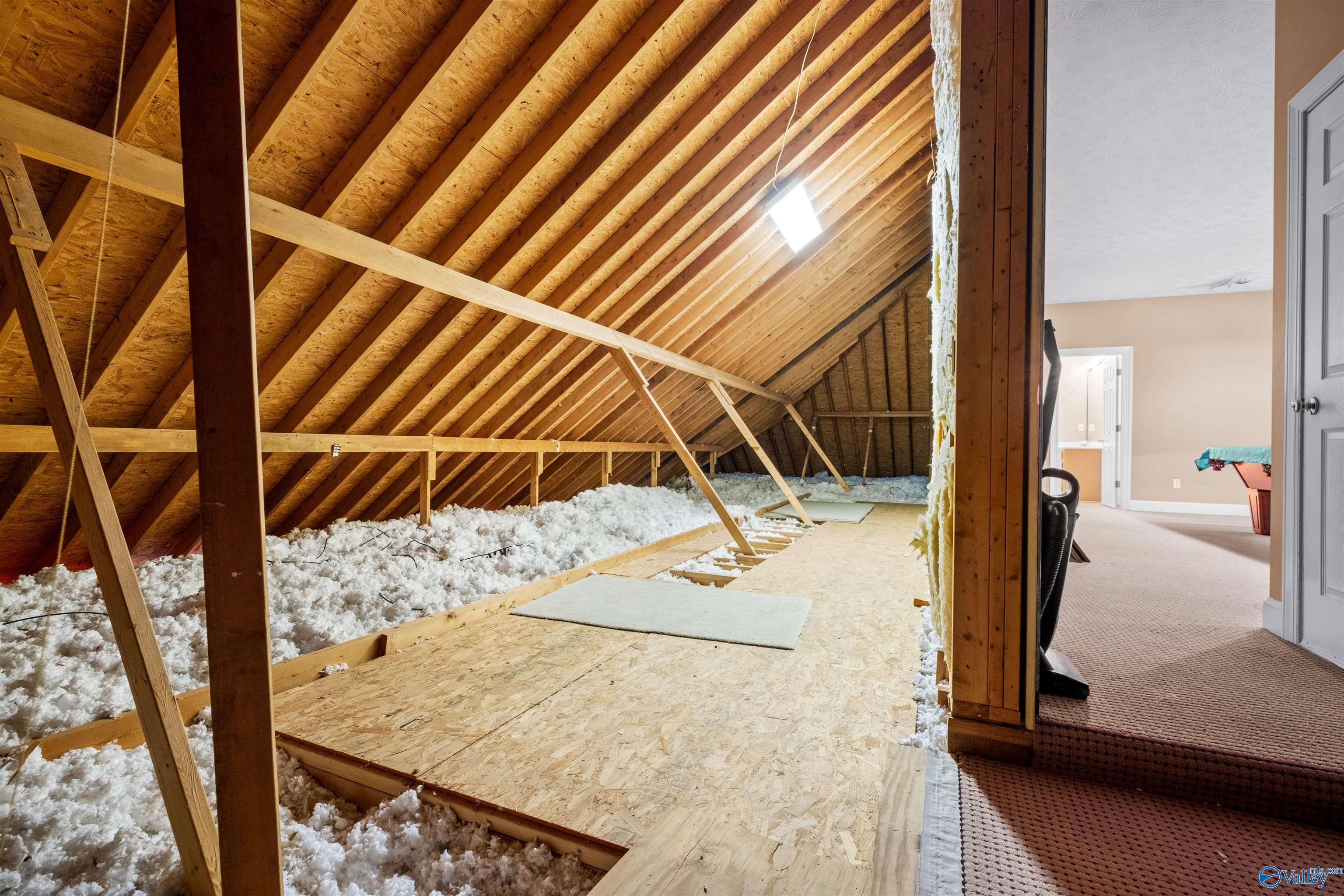 411 Meadowlark Place