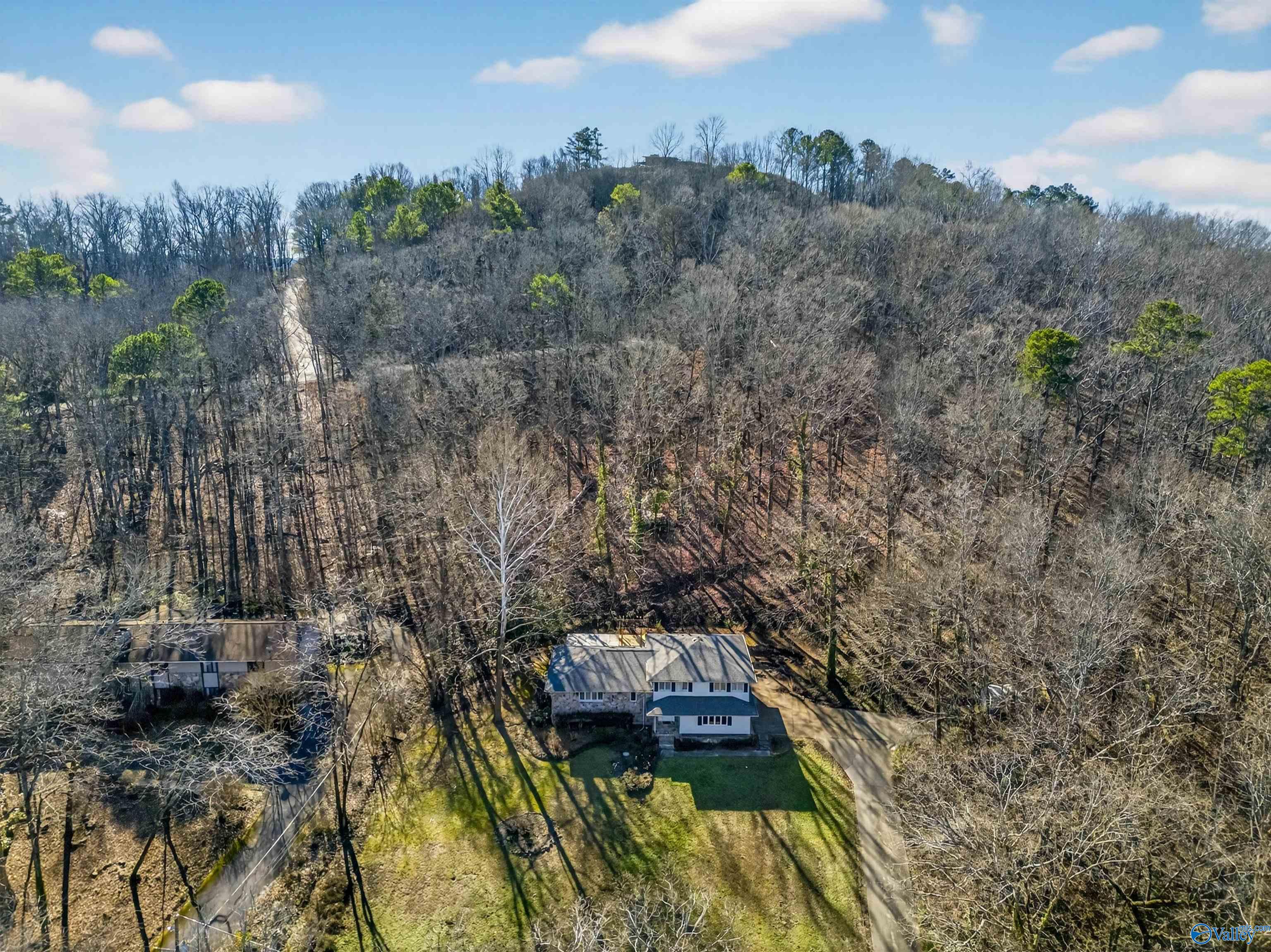105 Hillside Trail