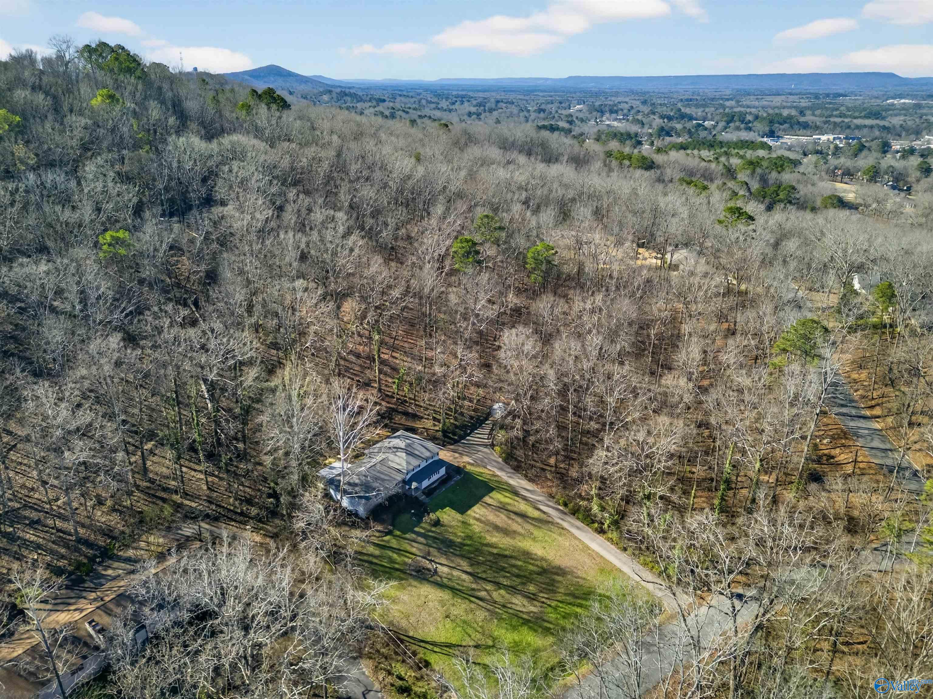 105 Hillside Trail