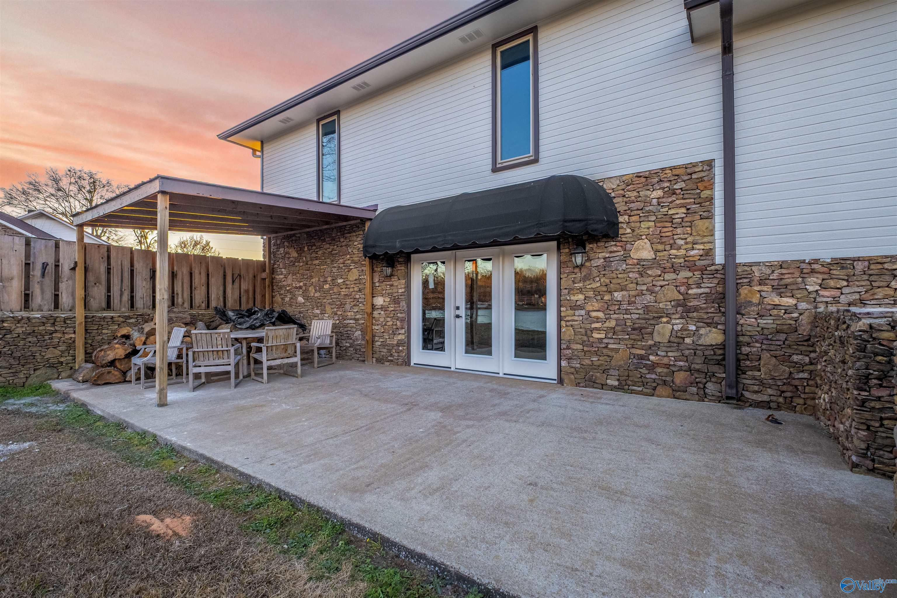 407 Bay Point Drive