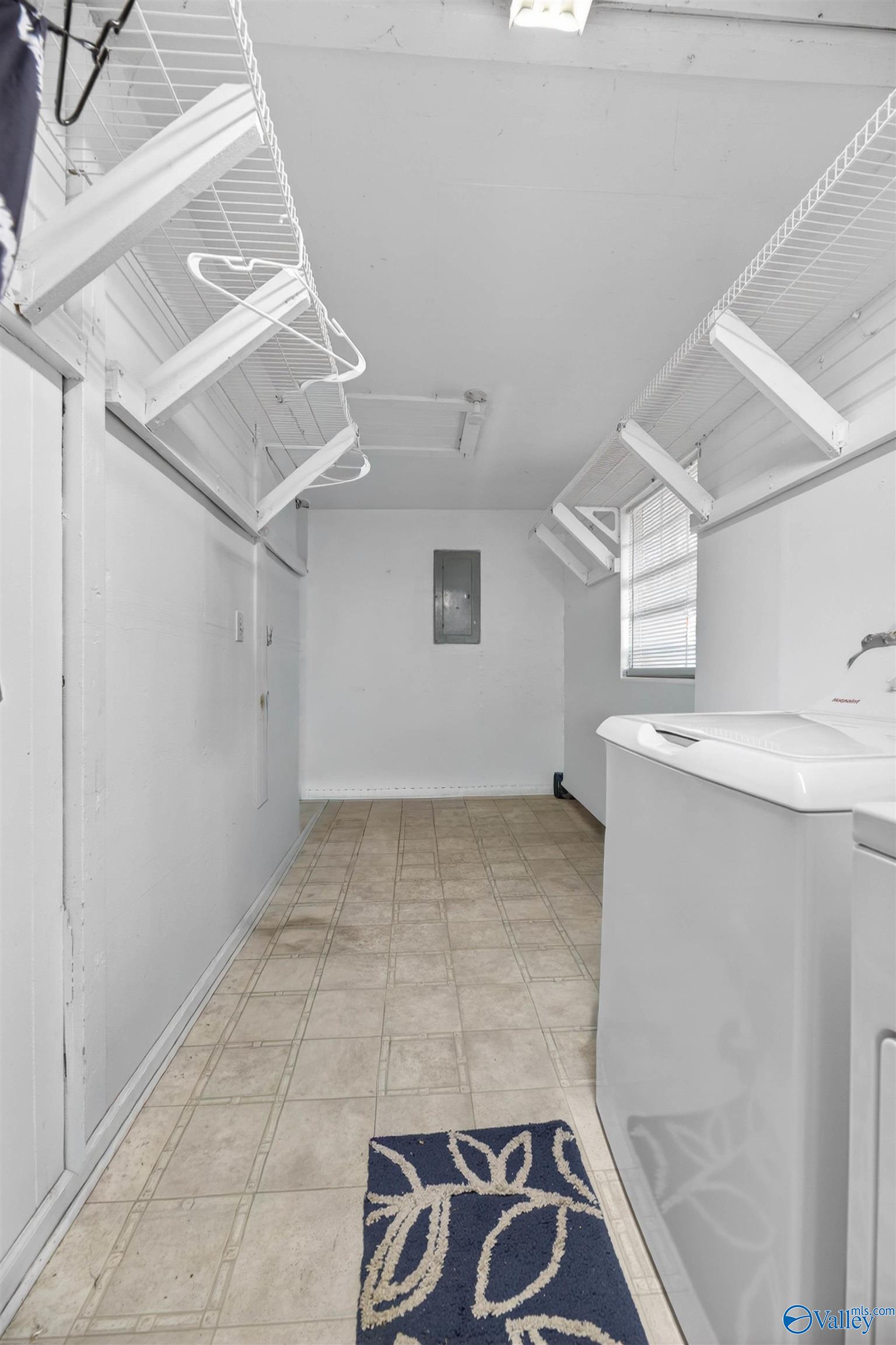 3501 Pine Ridge Road