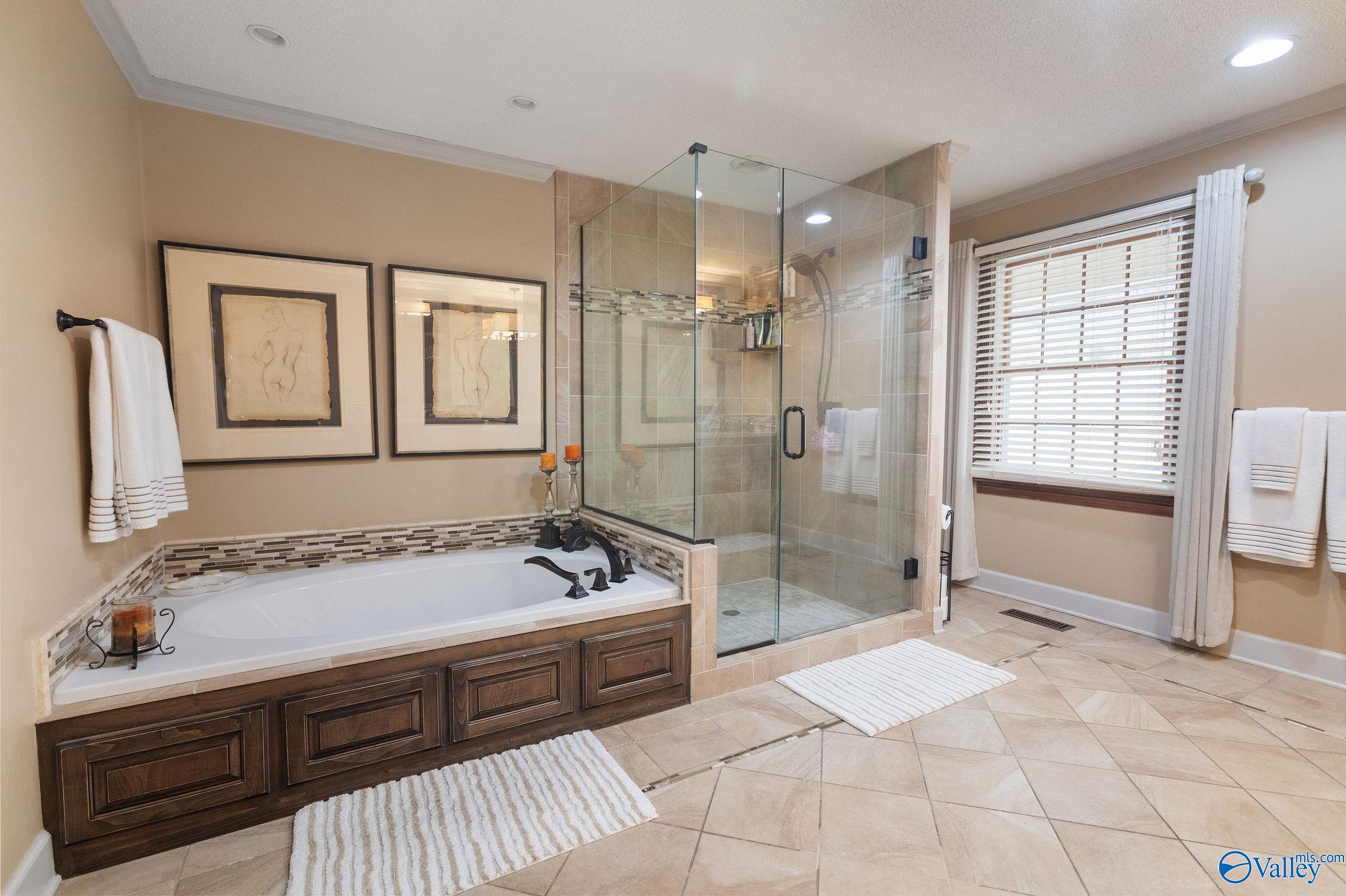 112 Ridgecrest Road