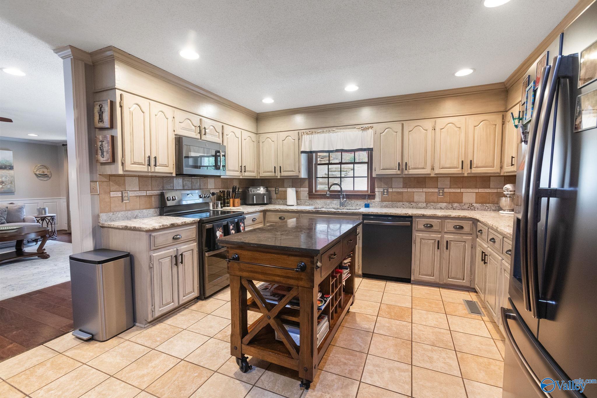112 Ridgecrest Road
