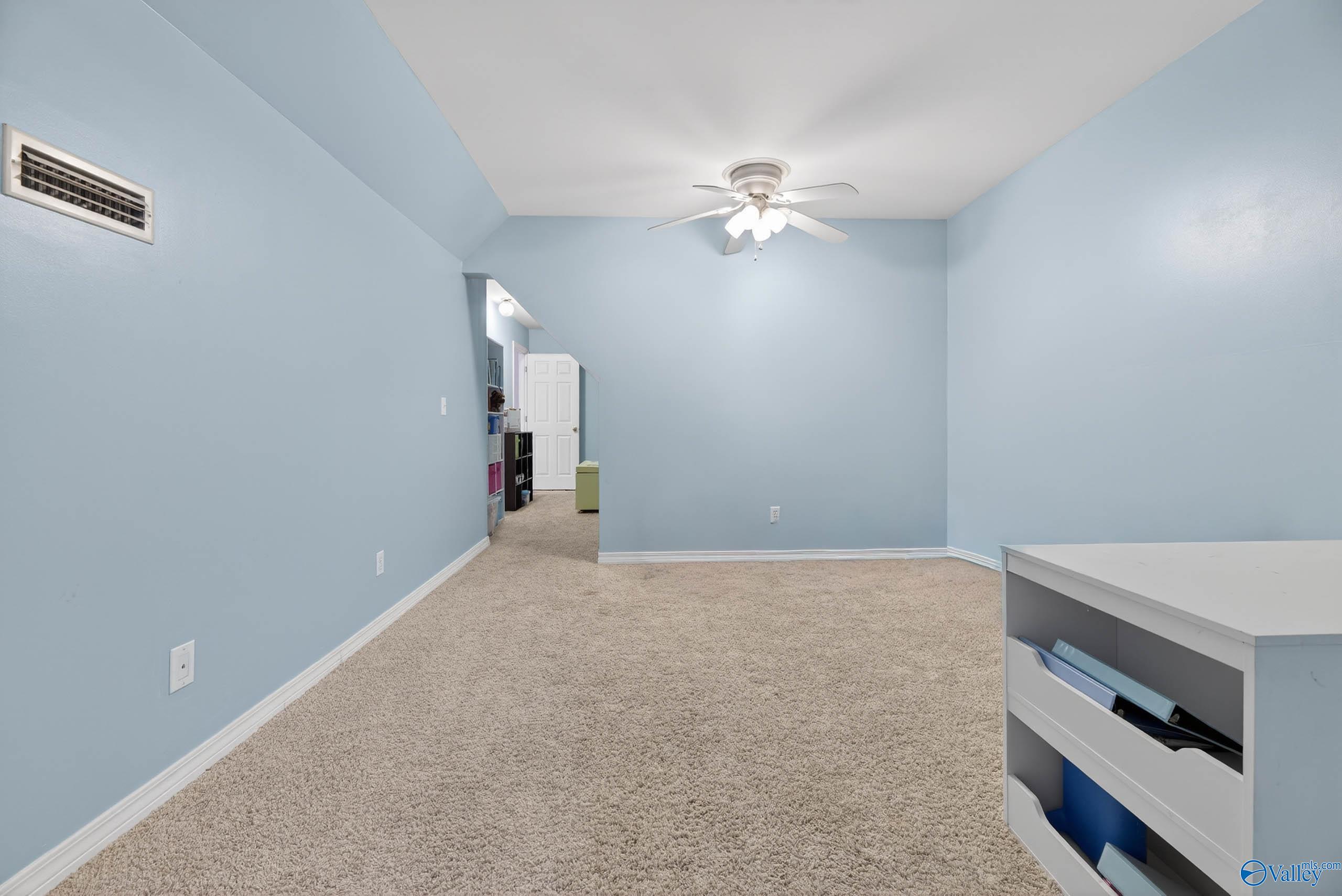 2550 W Western Hills Drive