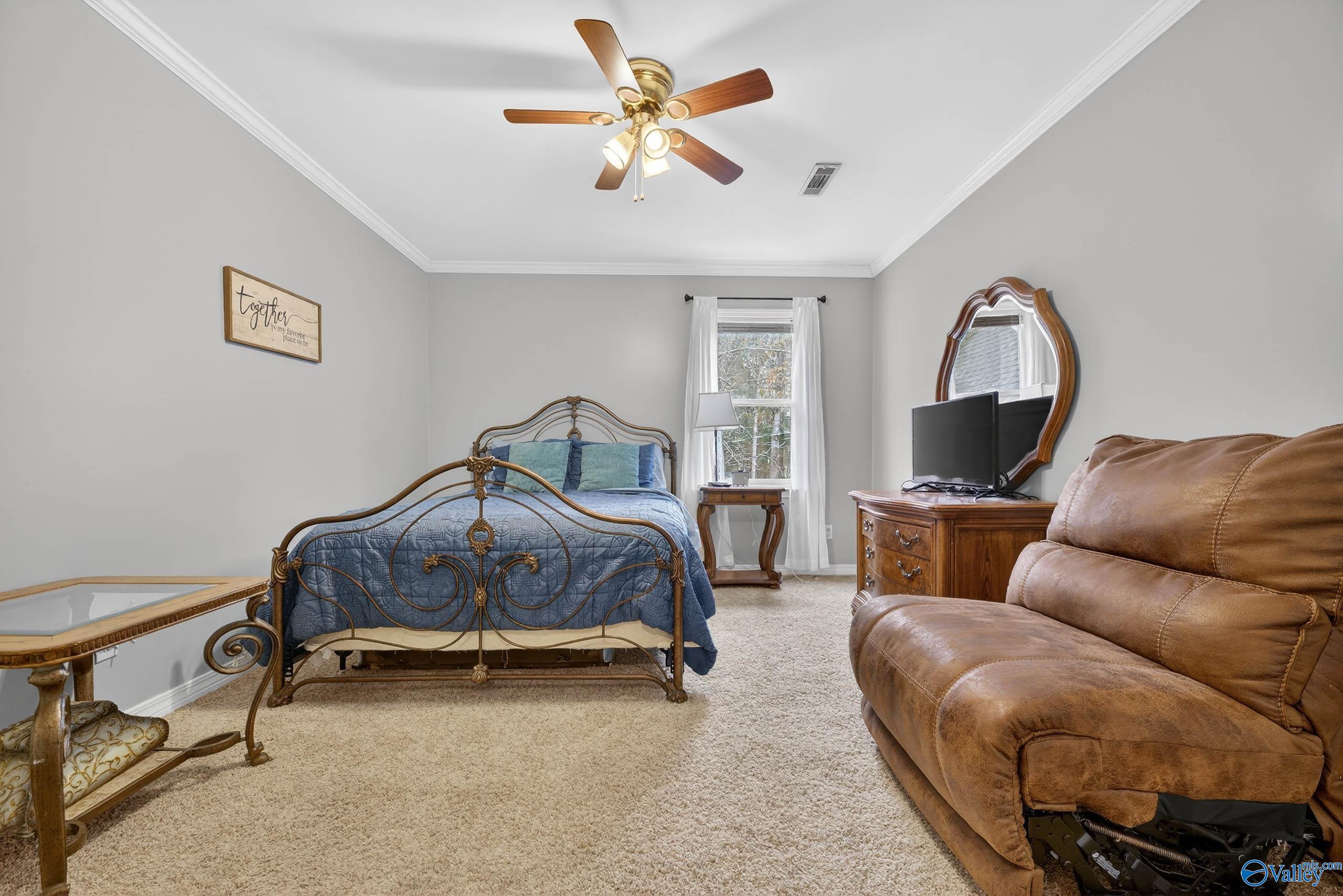 2550 W Western Hills Drive