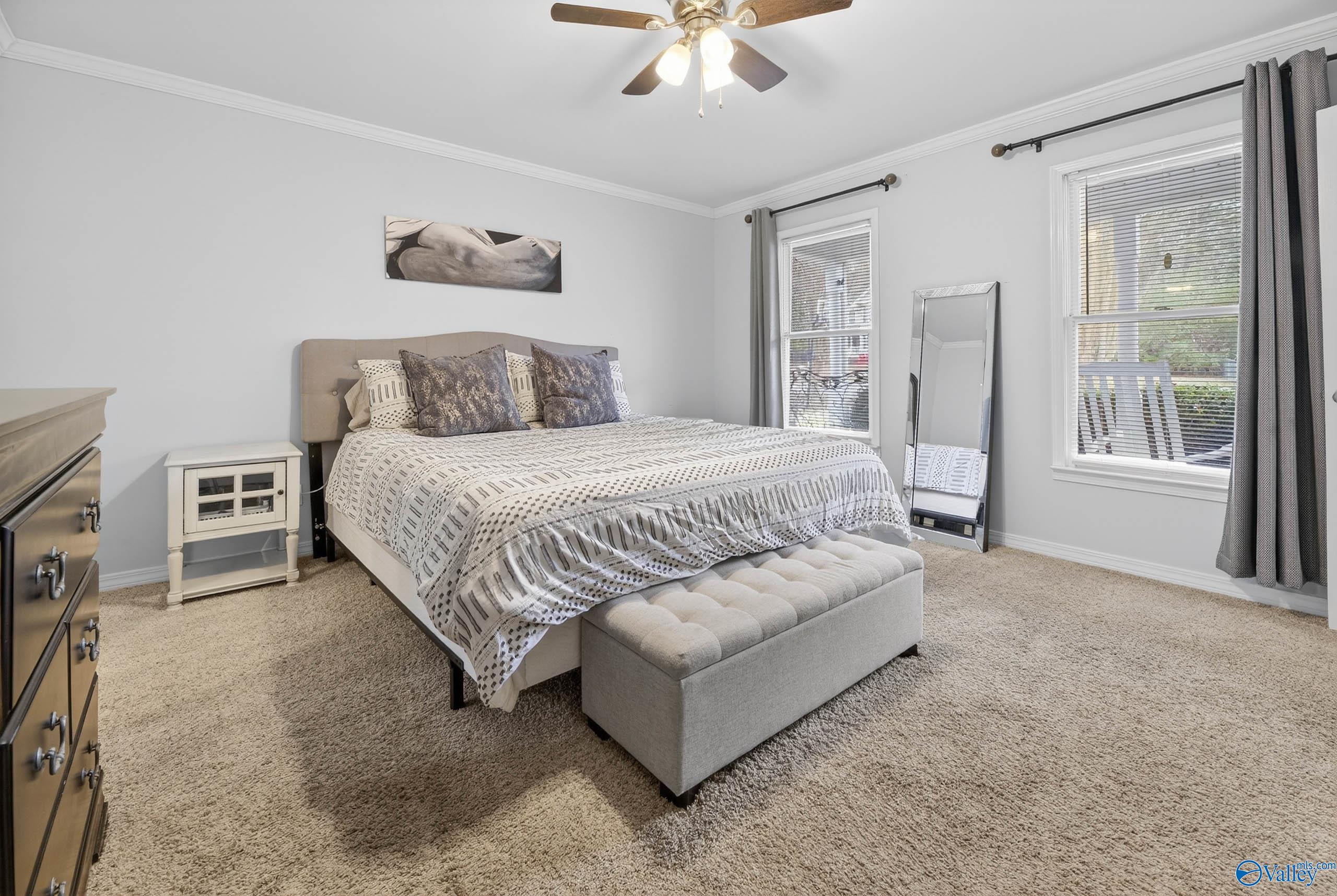 2550 W Western Hills Drive