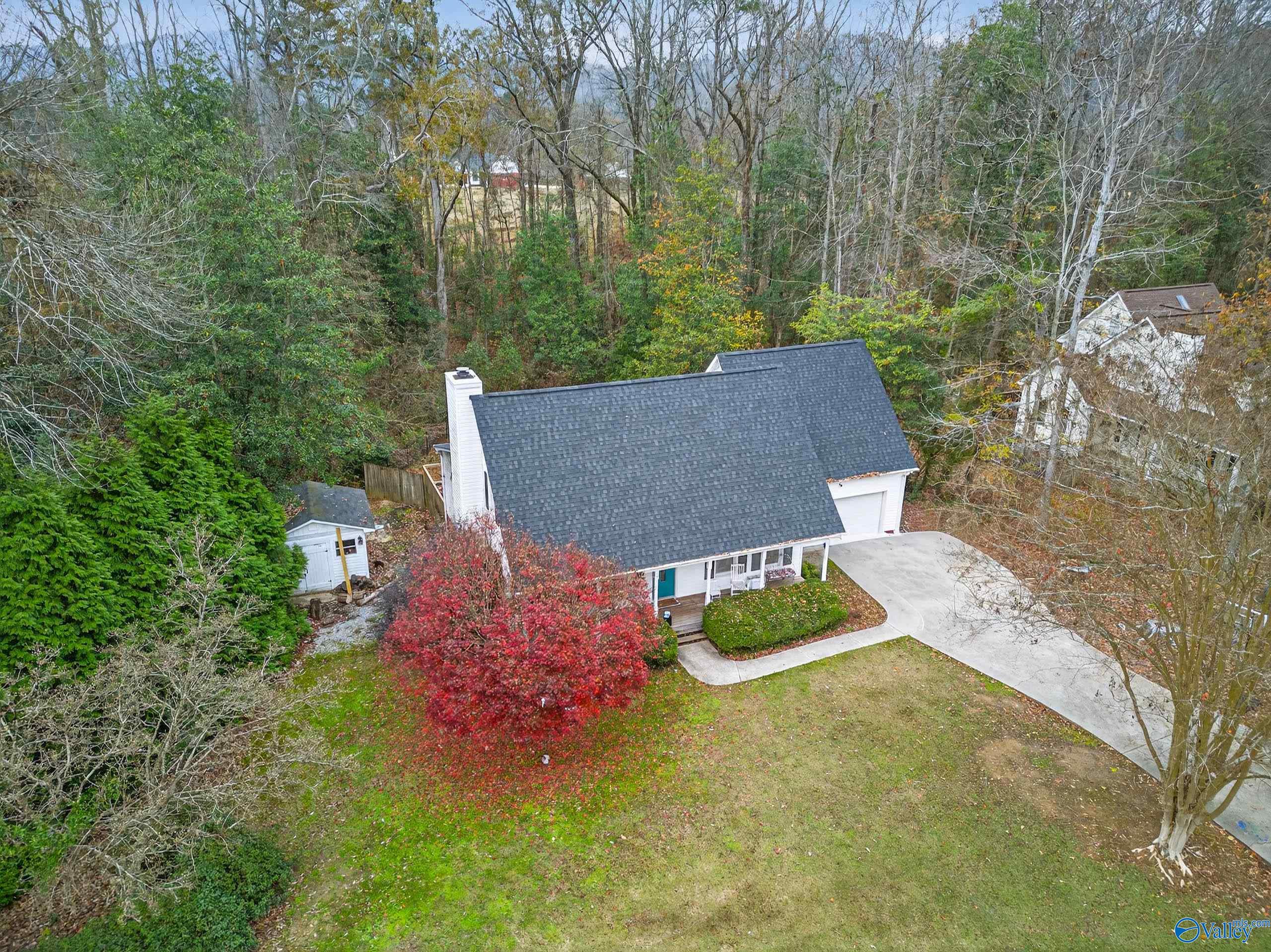 2550 W Western Hills Drive