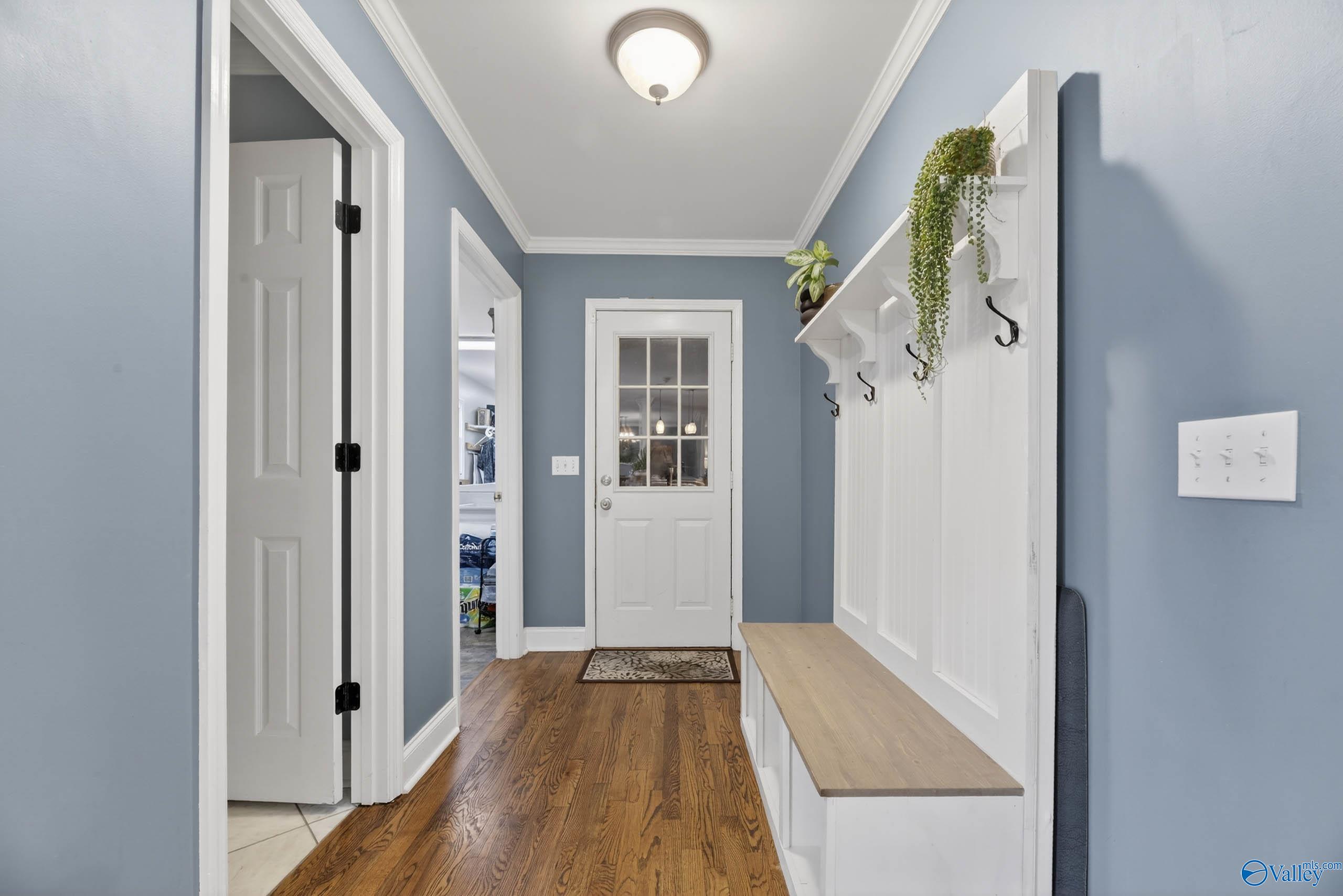 2550 W Western Hills Drive