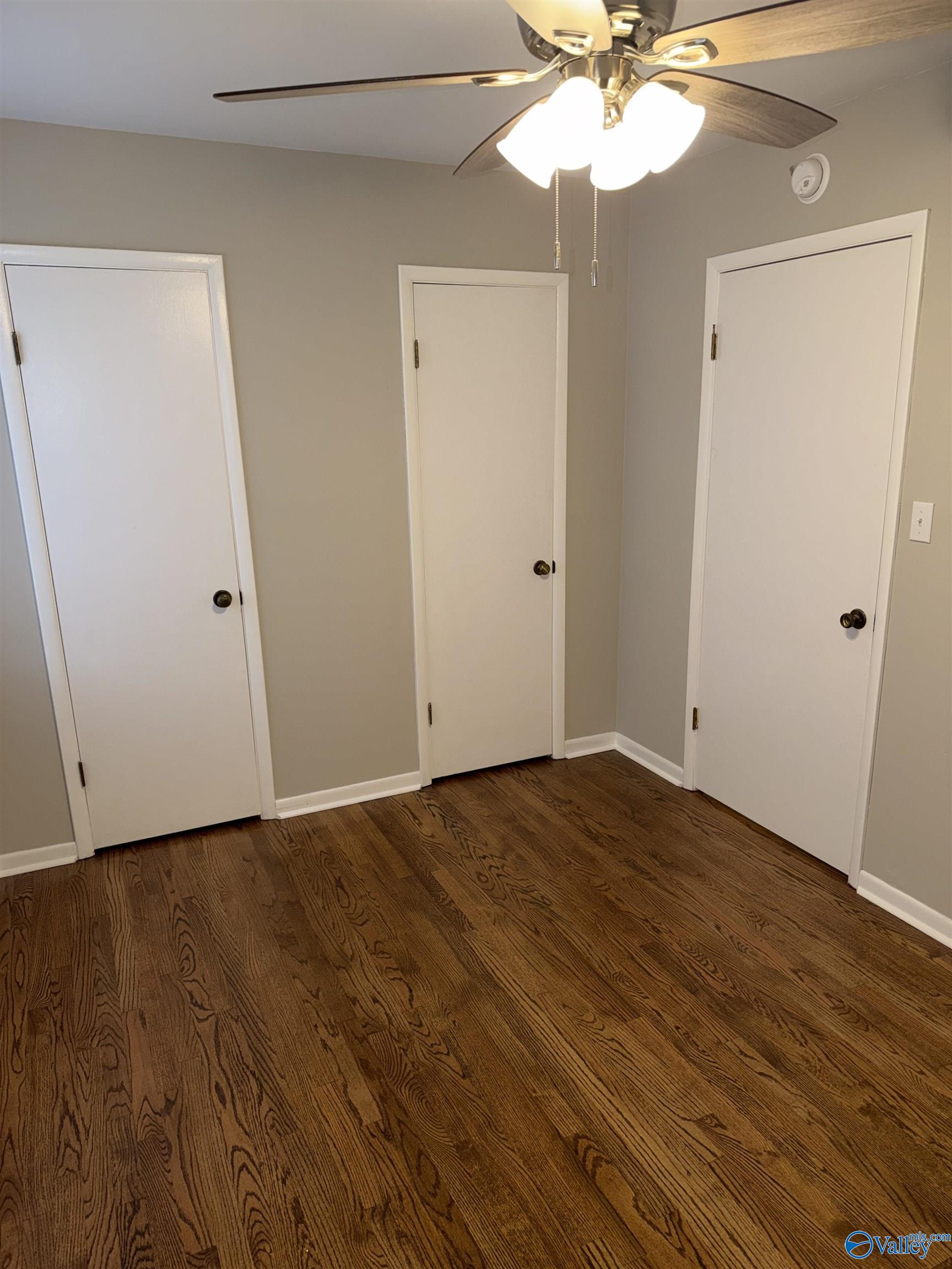 312 Warwick Place