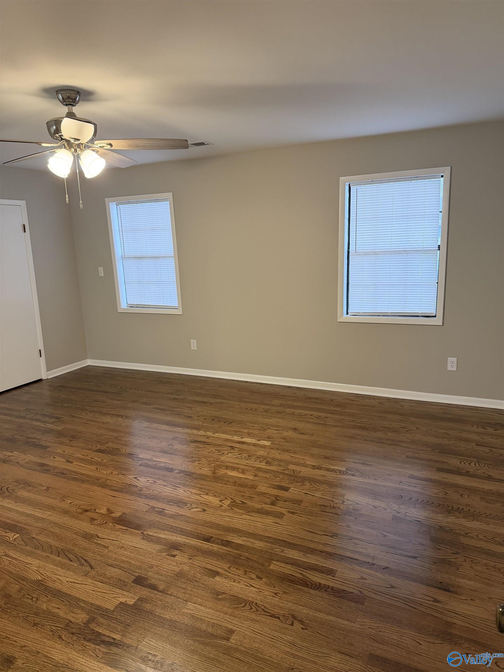 312 Warwick Place
