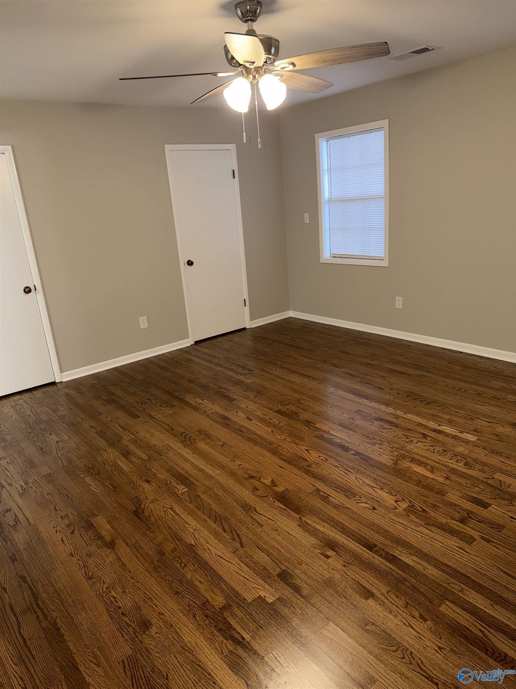 312 Warwick Place