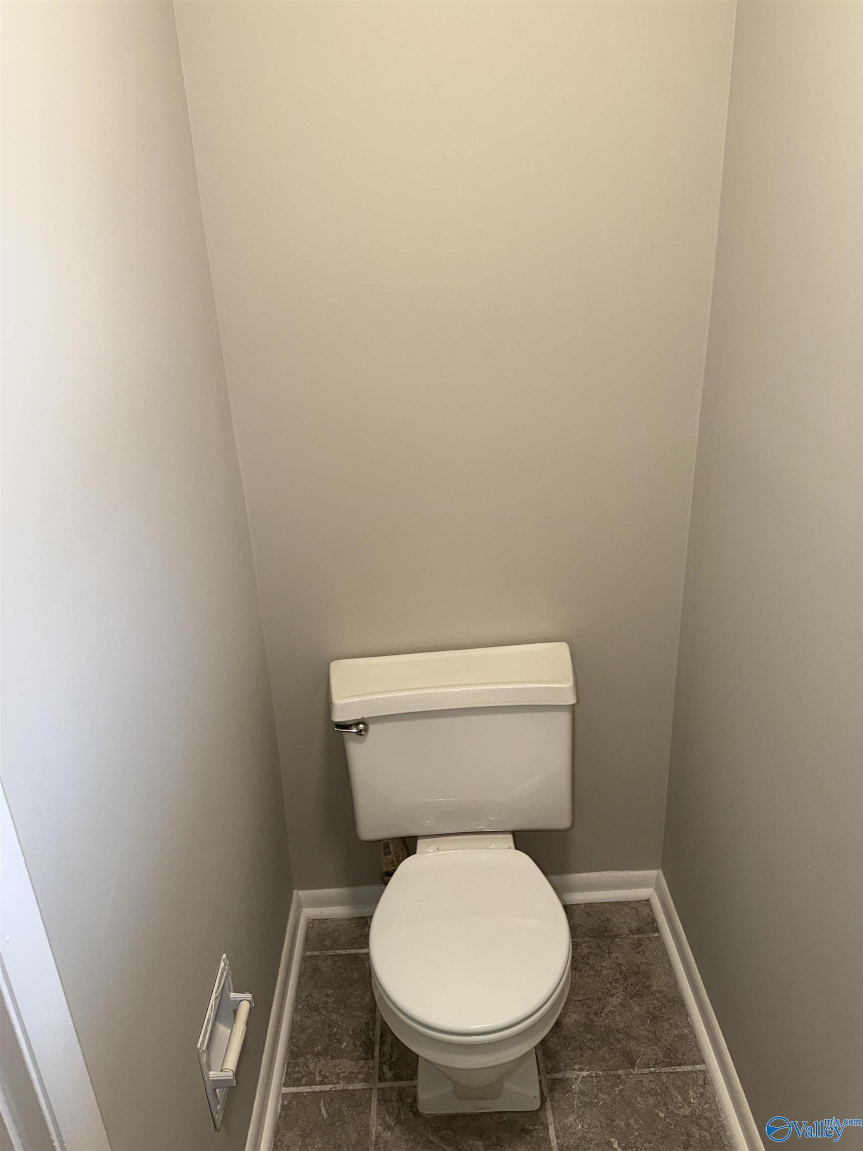 312 Warwick Place
