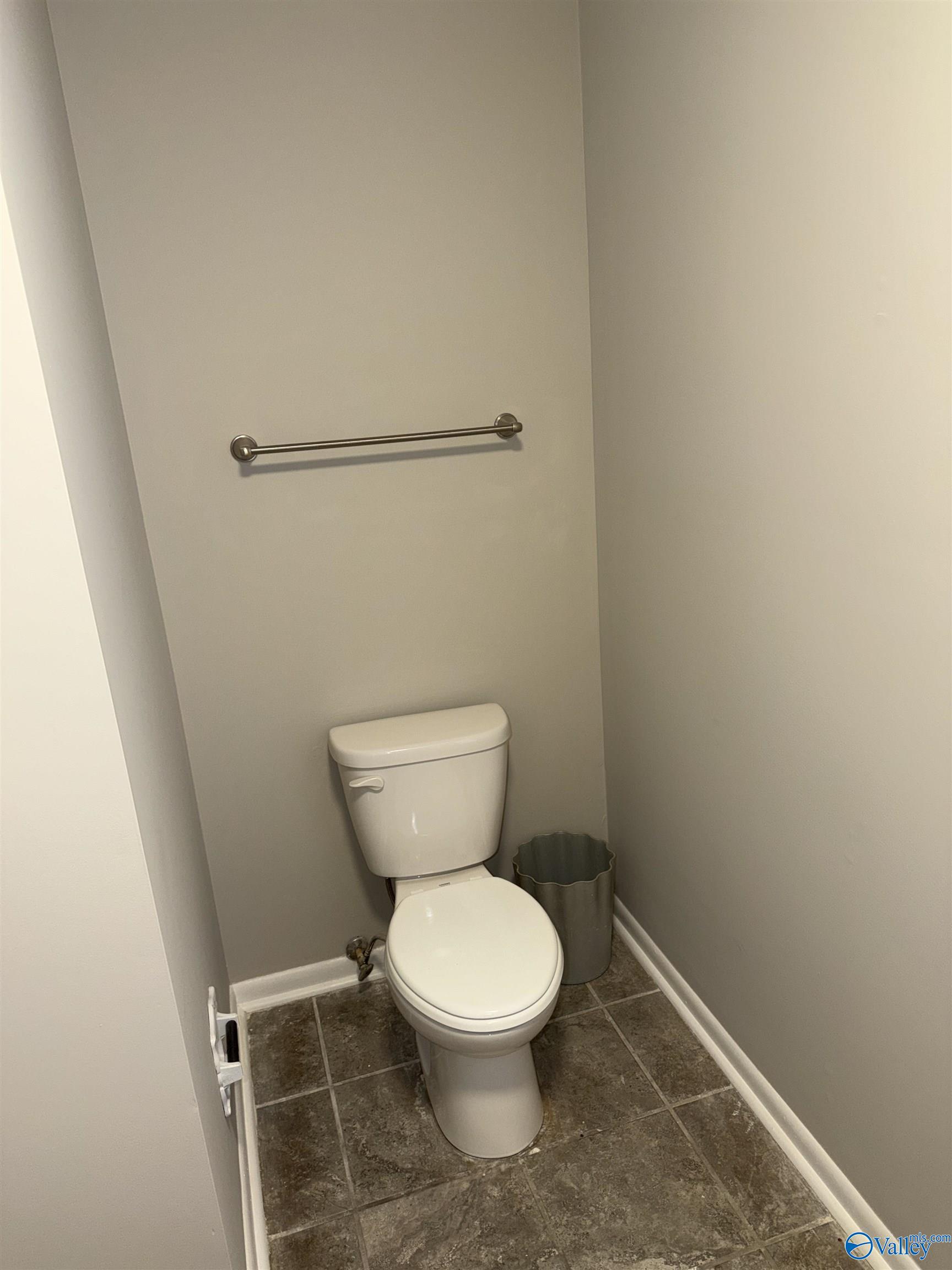 312 Warwick Place