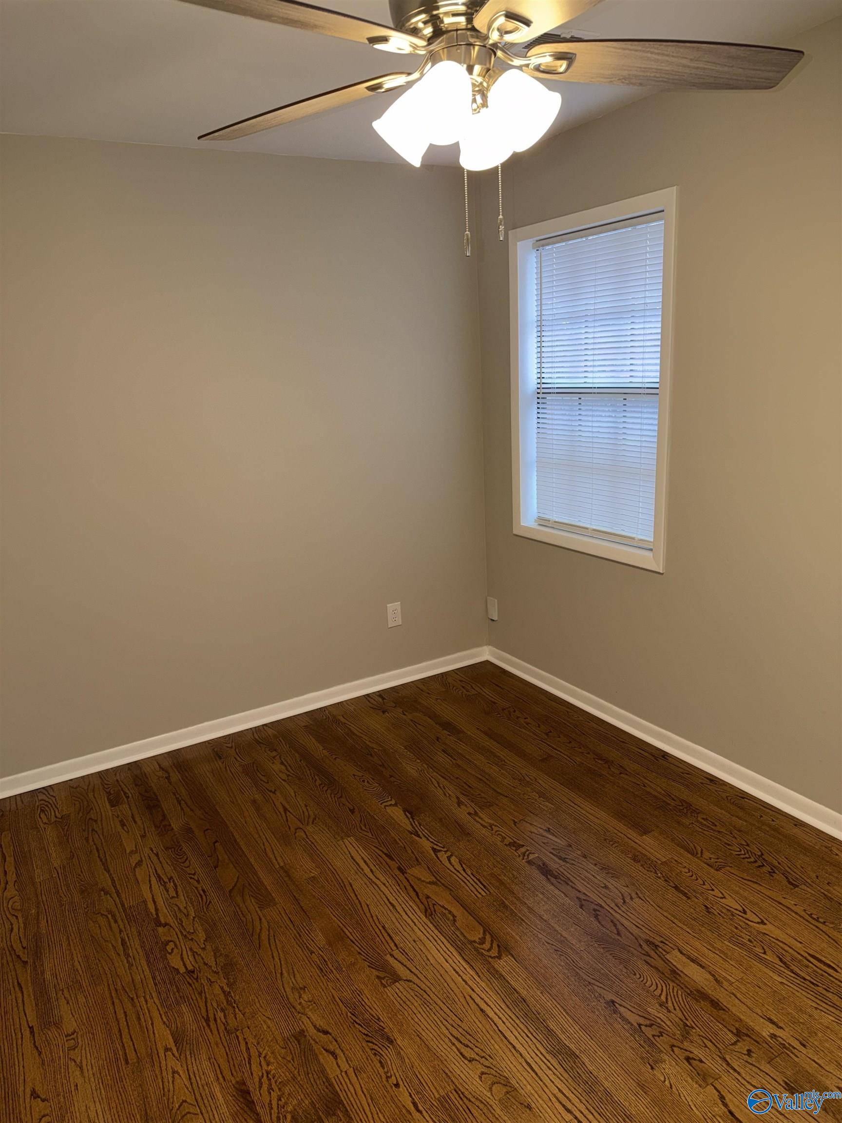 312 Warwick Place
