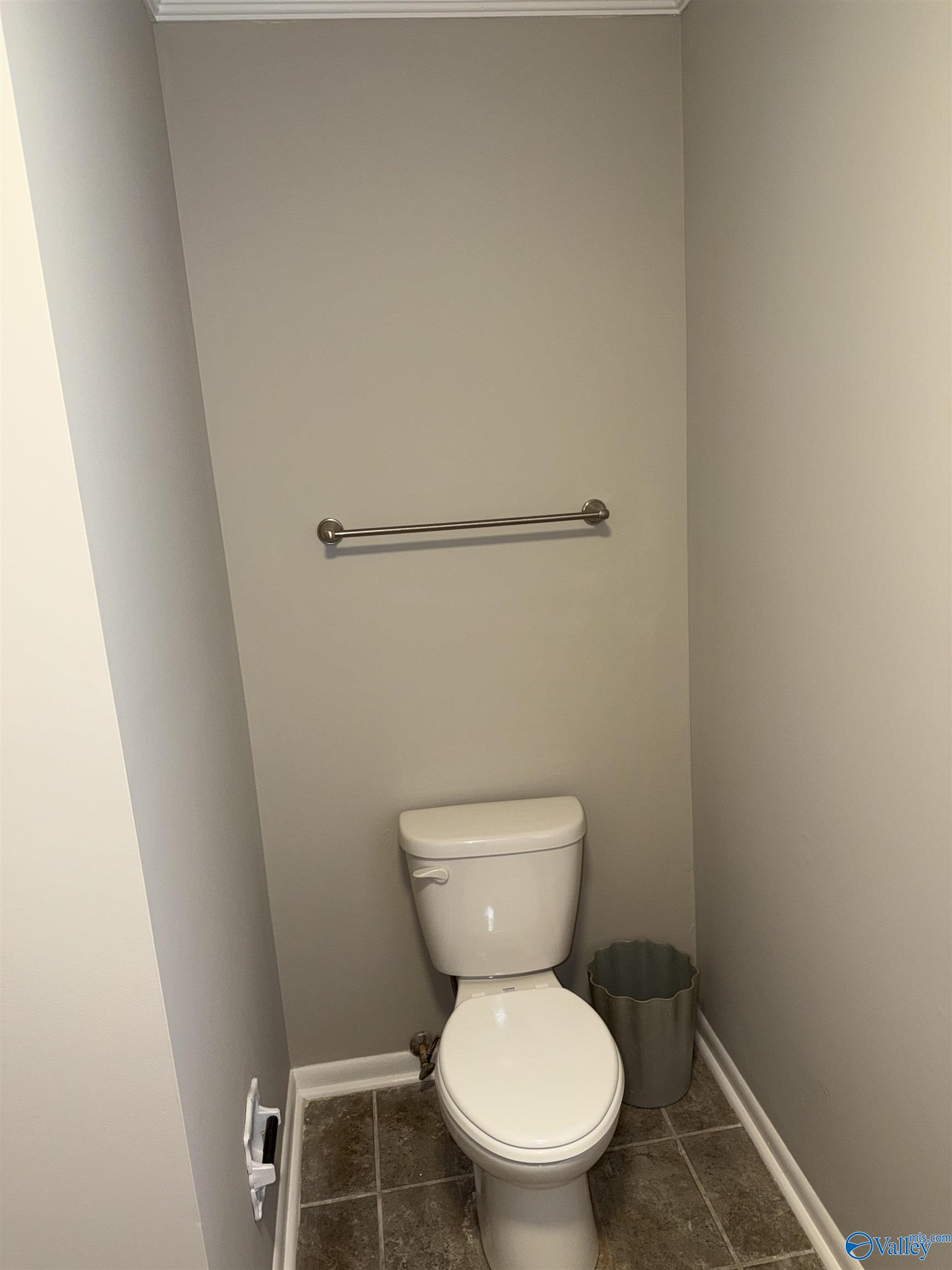 312 Warwick Place