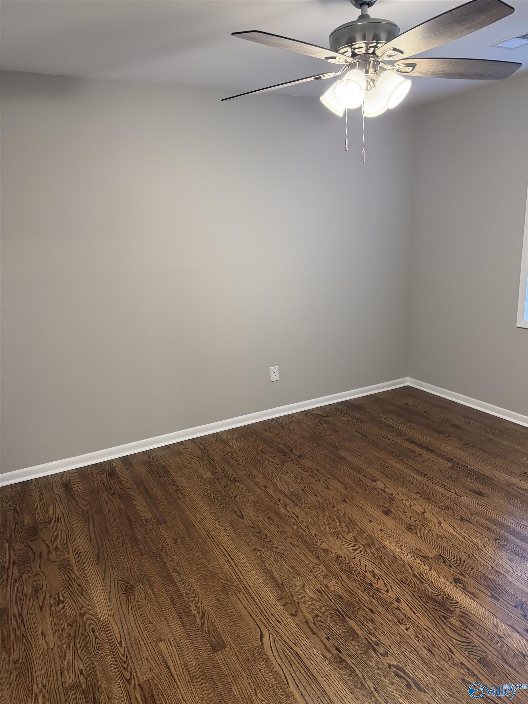 312 Warwick Place