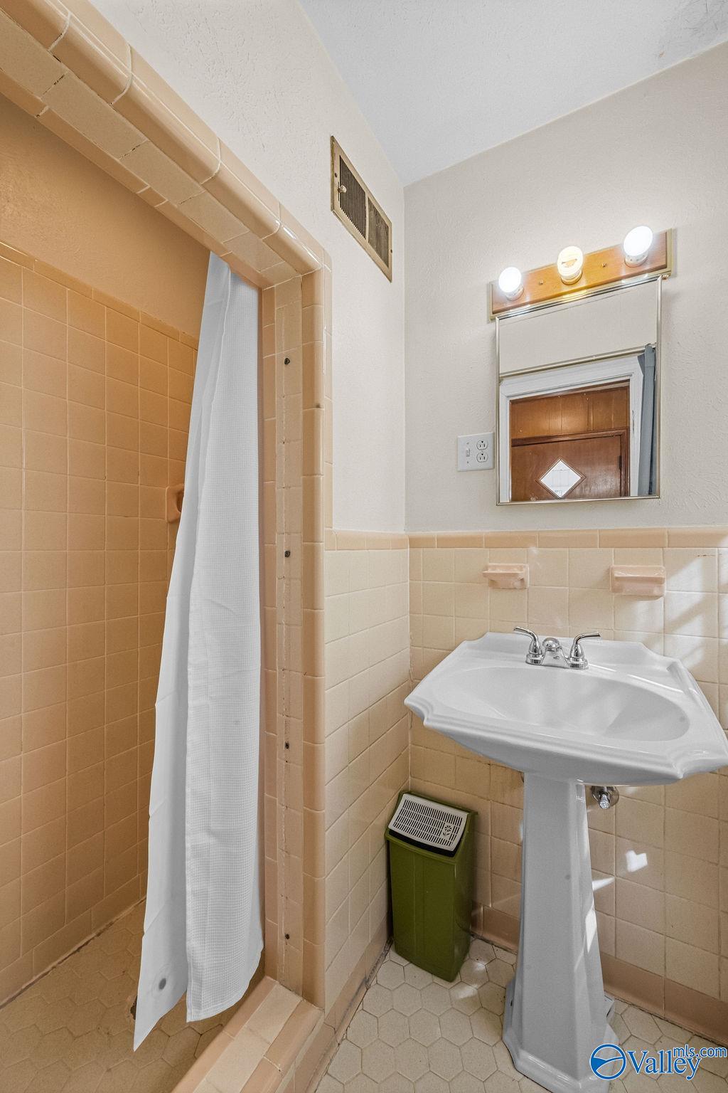 316 Etowah Street SE