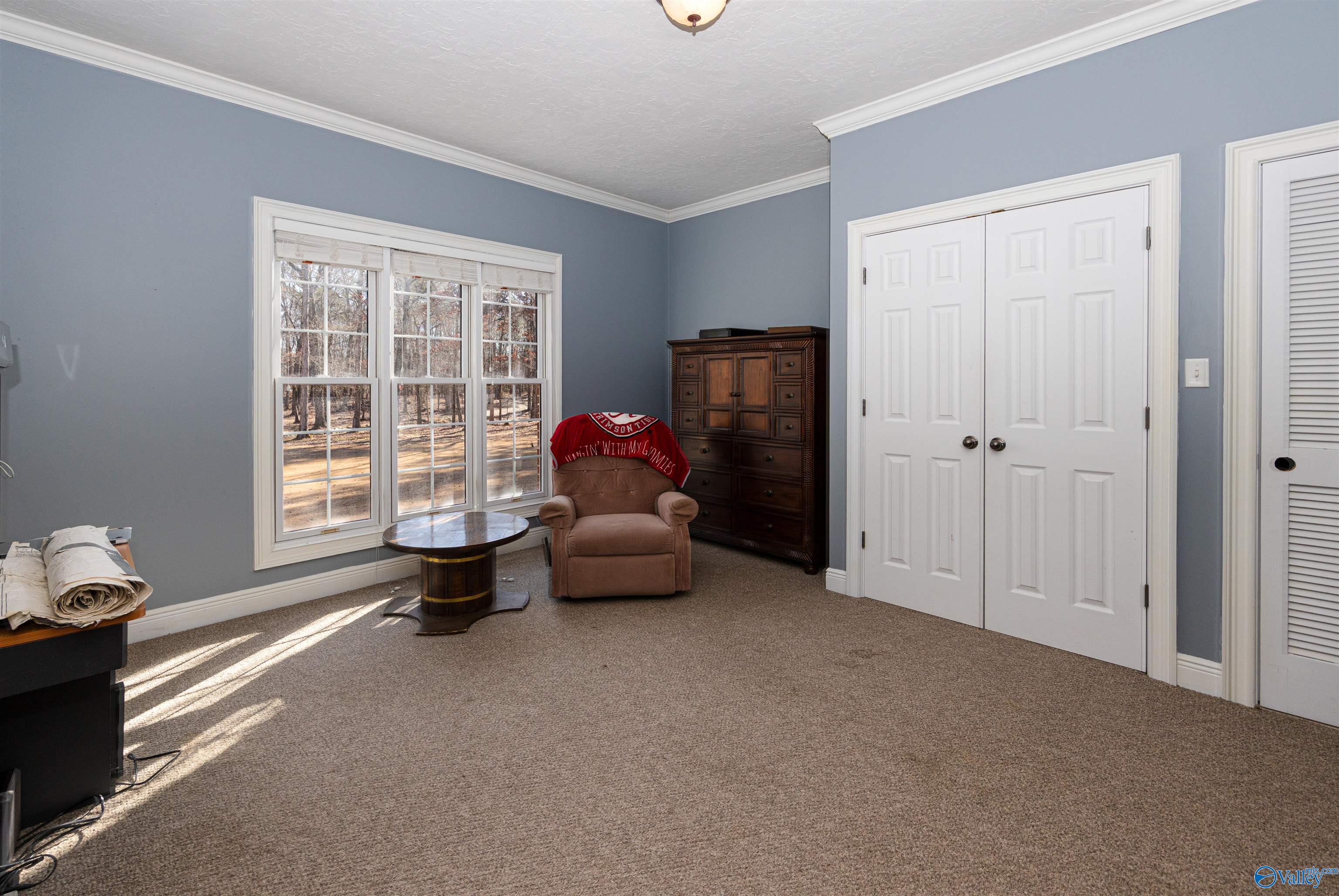 1252 Canoe Creek Road