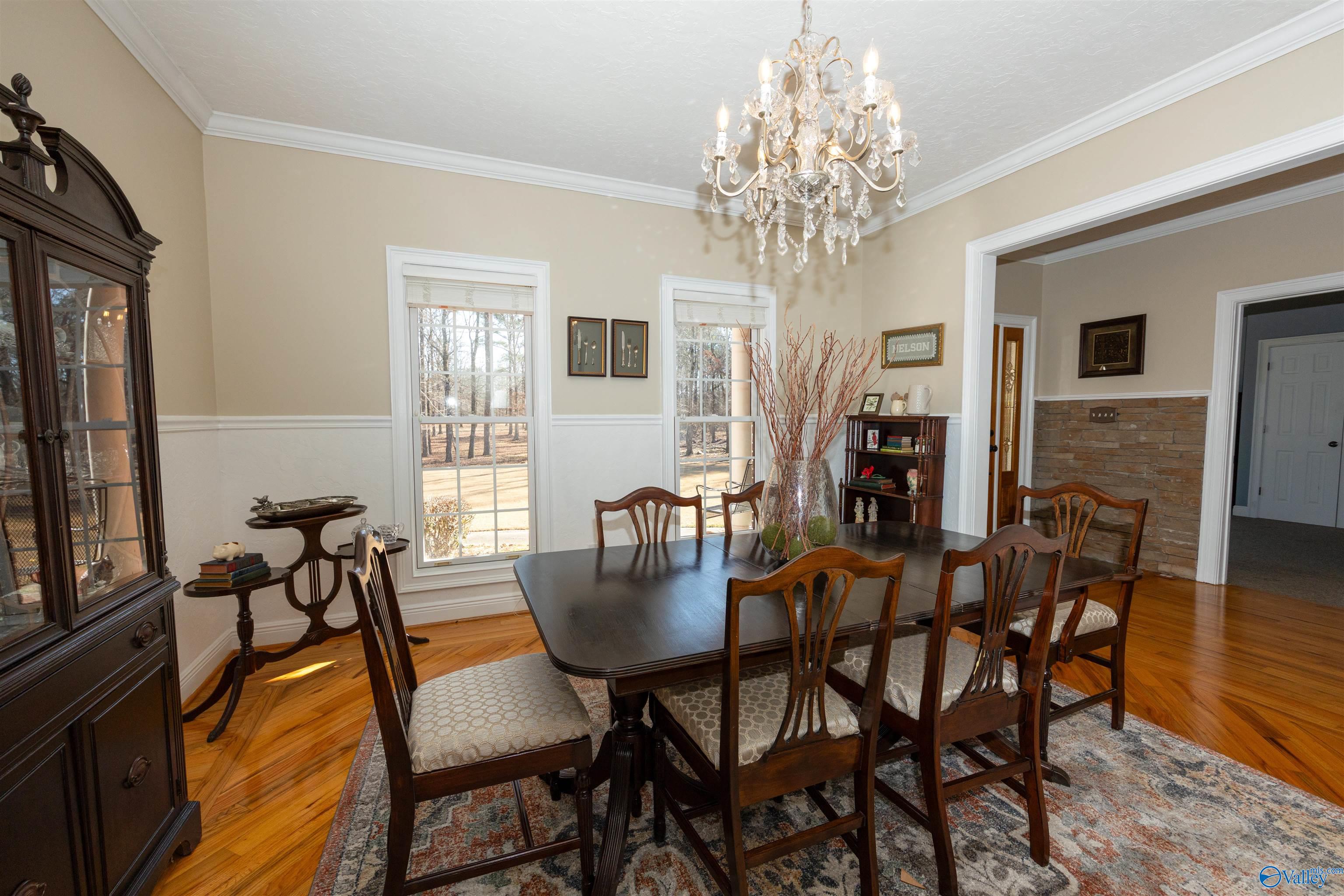 1252 Canoe Creek Road