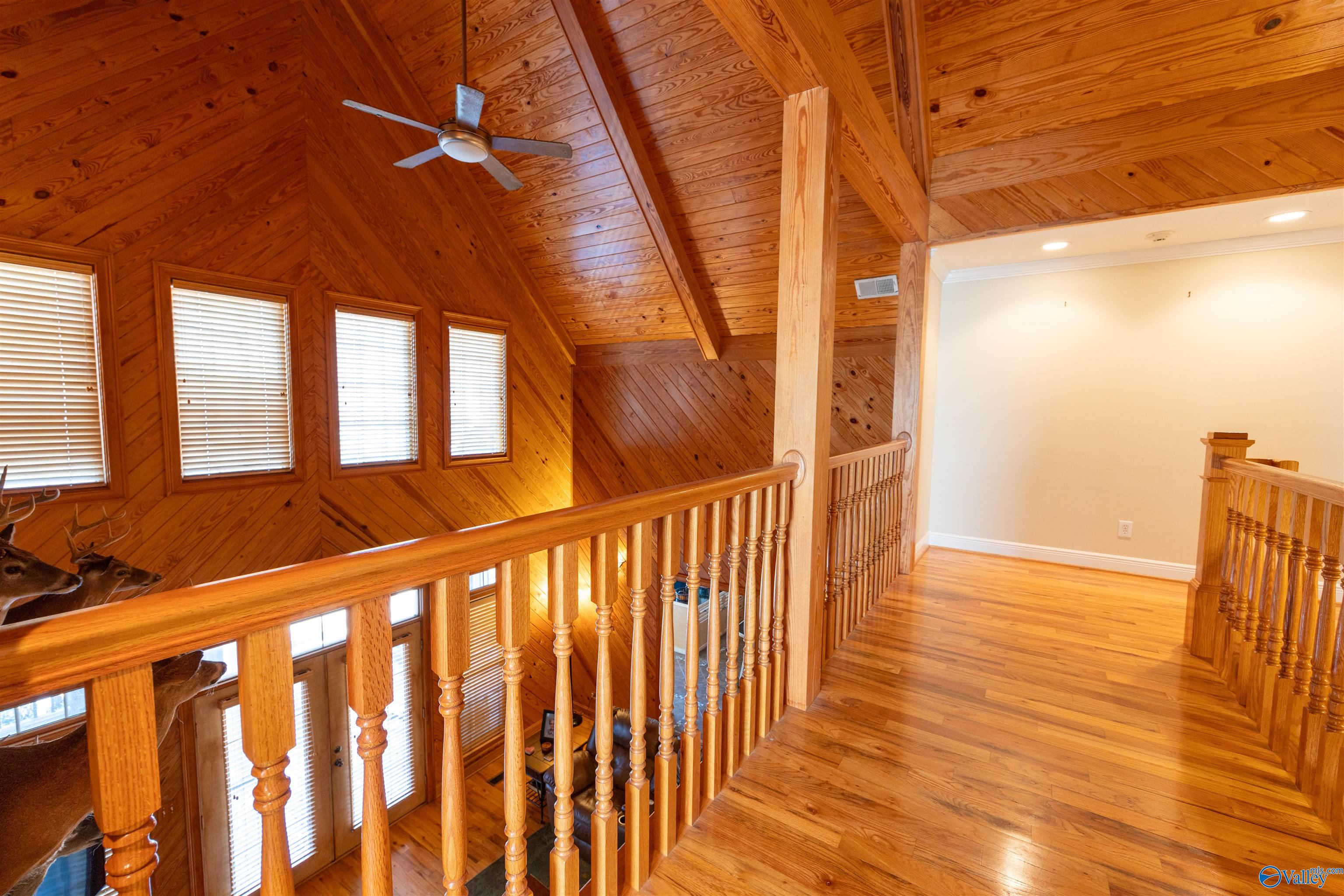 1252 Canoe Creek Road