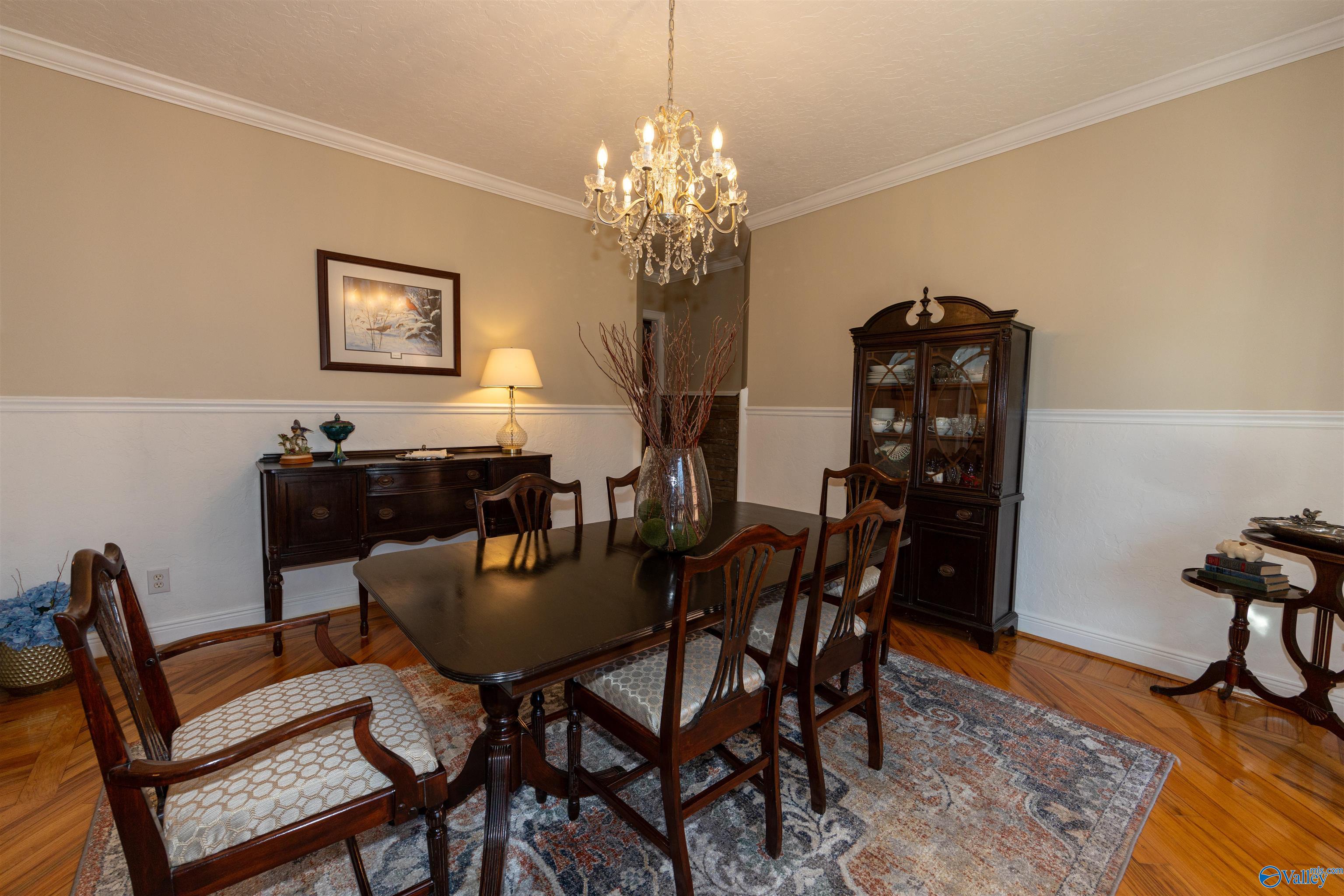 1252 Canoe Creek Road