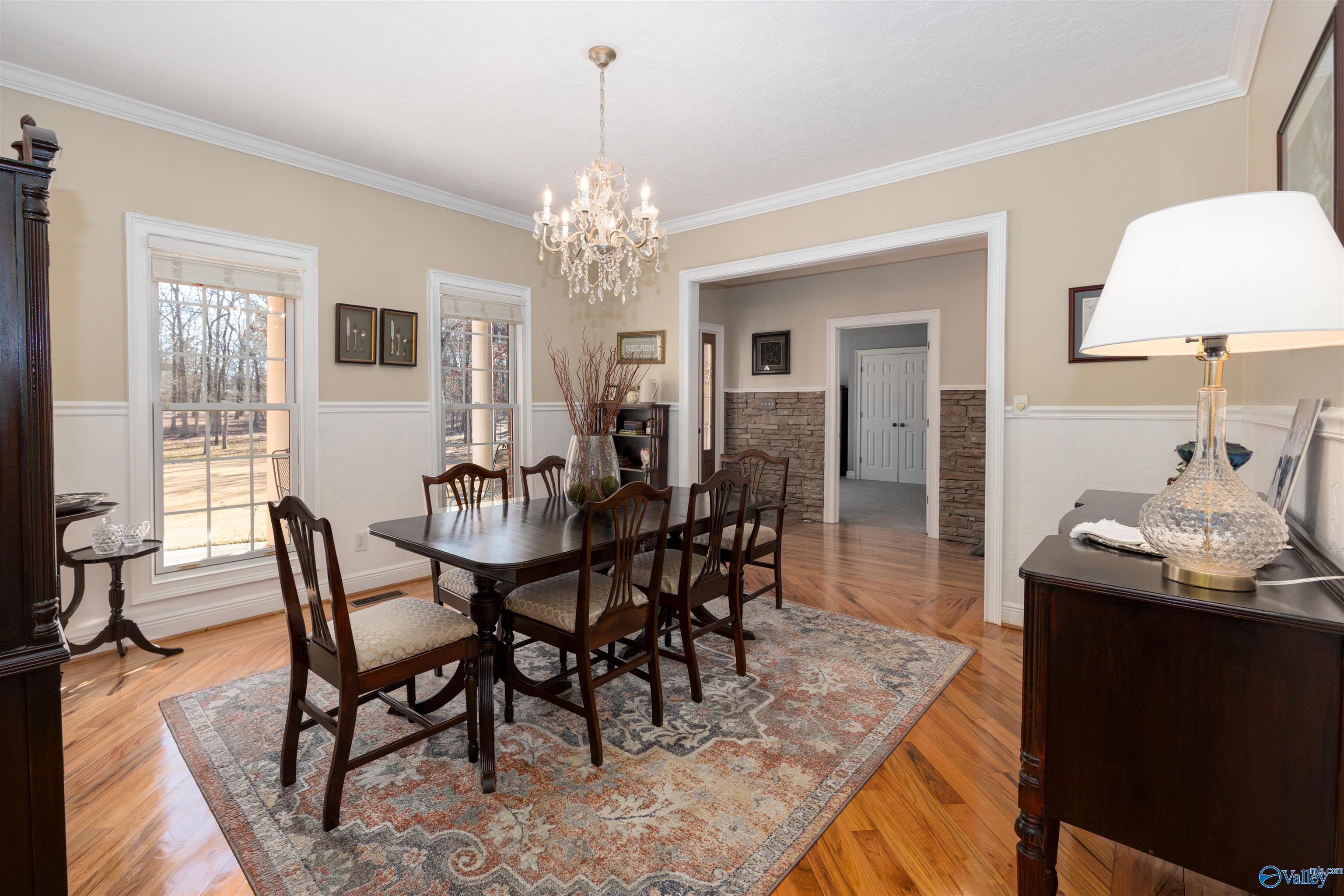 1252 Canoe Creek Road