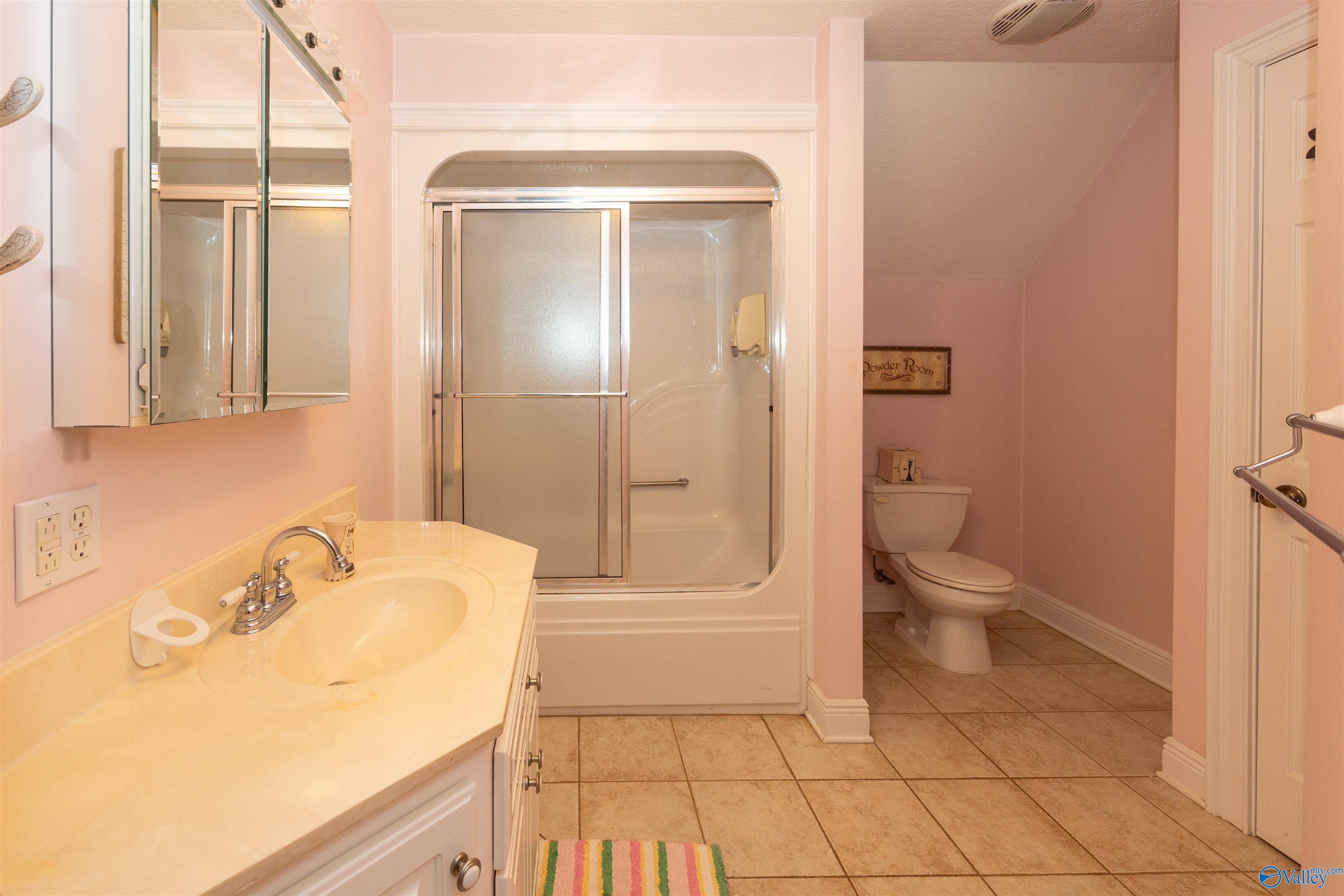 1252 Canoe Creek Road