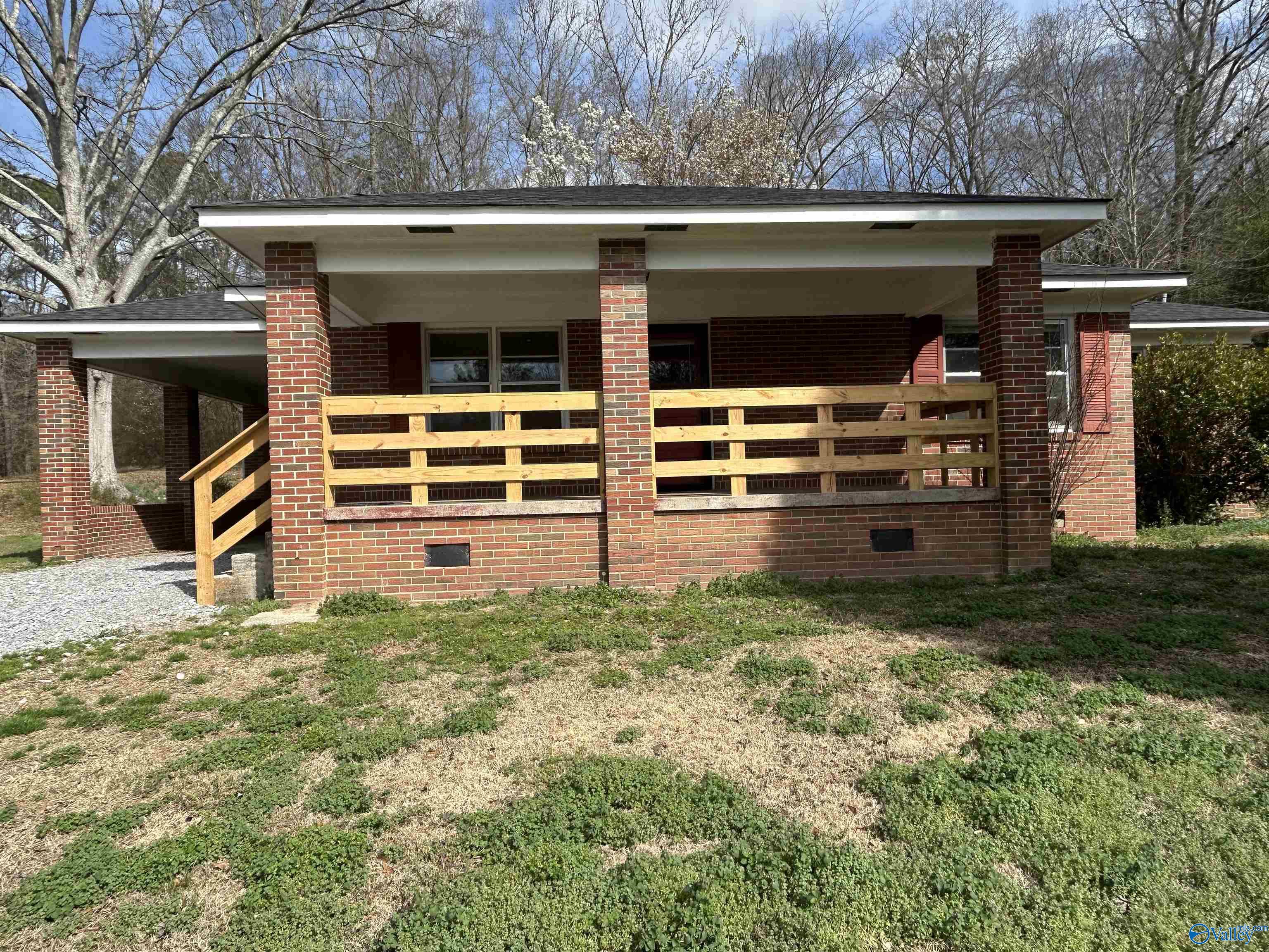 1818 Webster Road