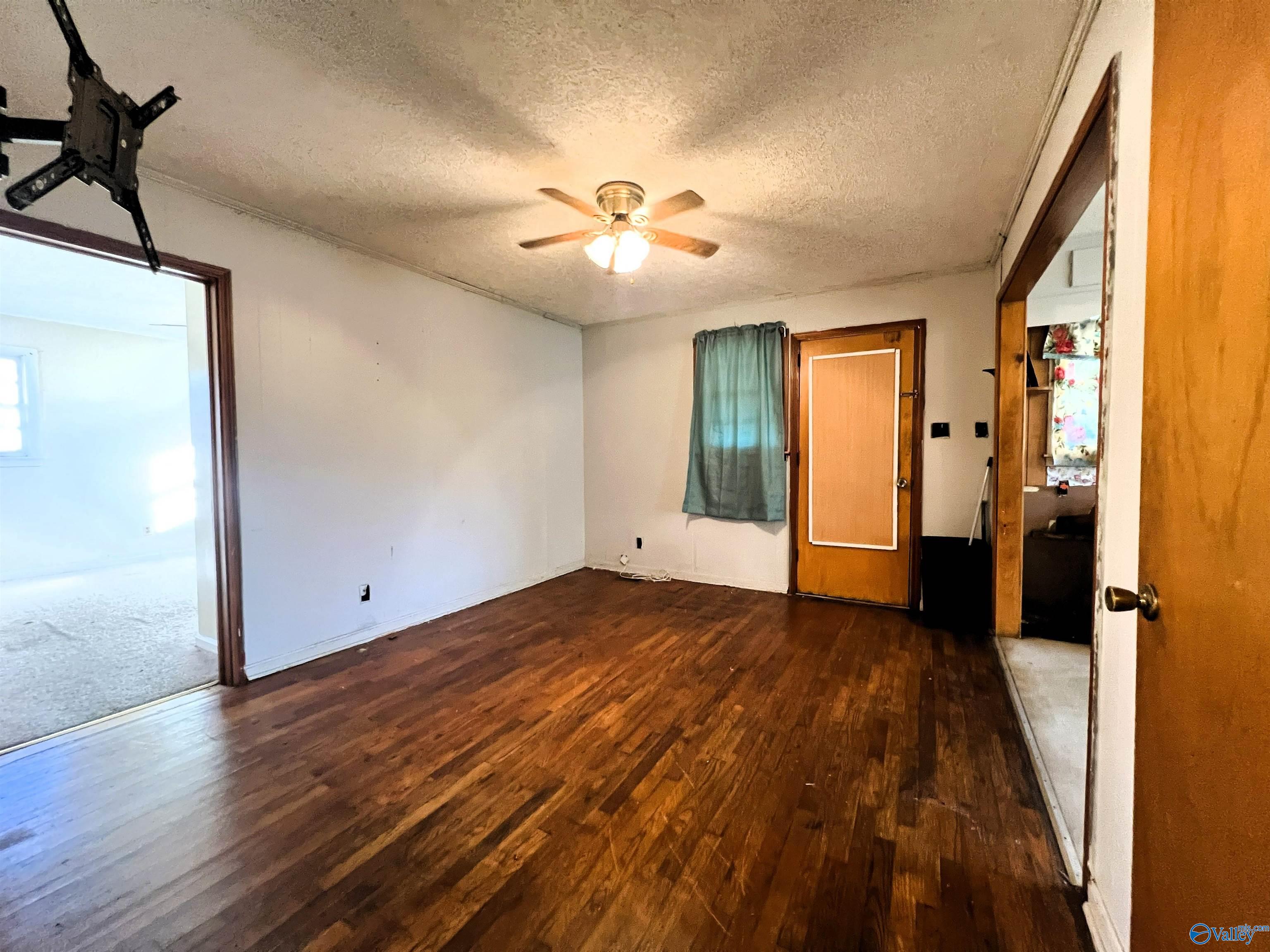 413 N 15th Street