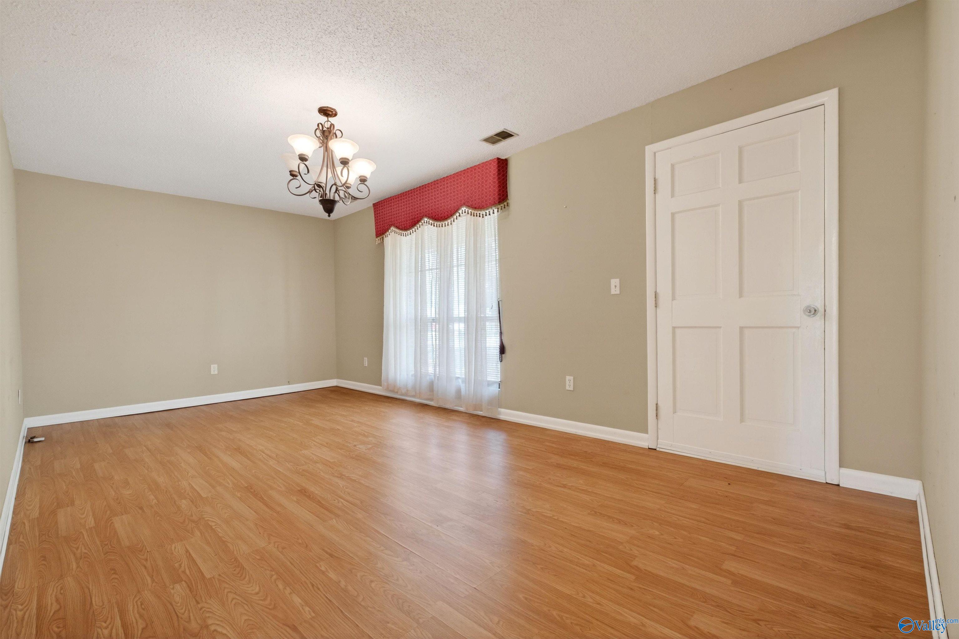 1207 Larrydale Drive