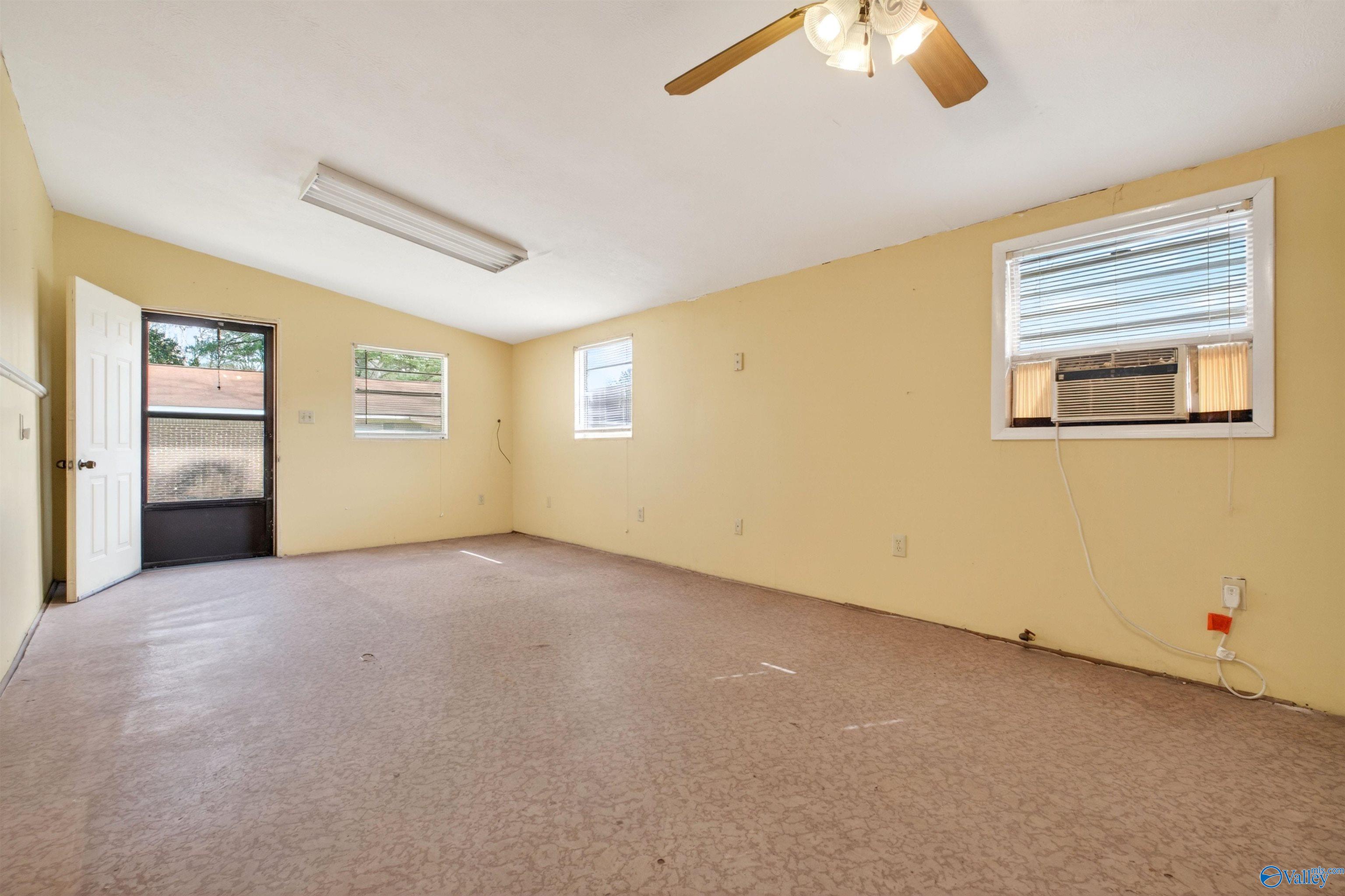 1207 Larrydale Drive