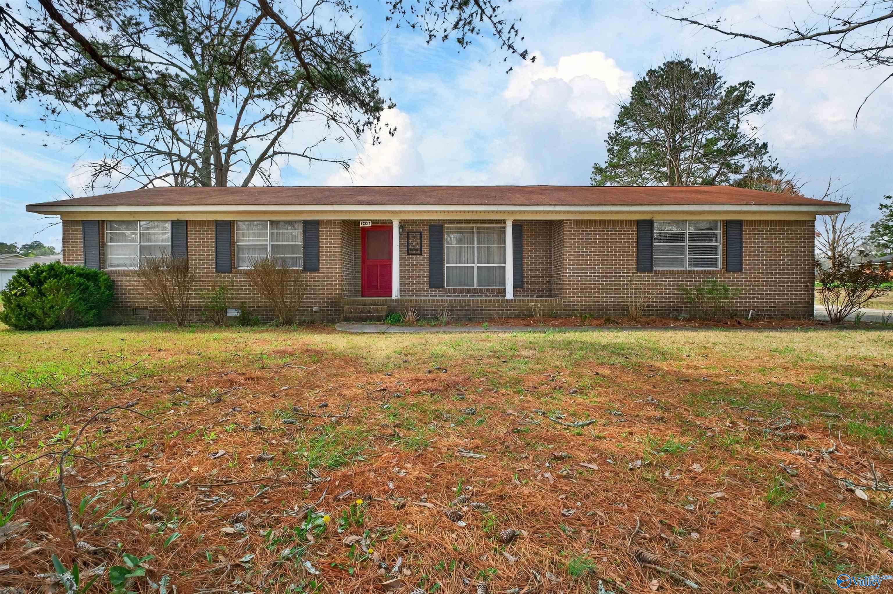 1207 Larrydale Drive