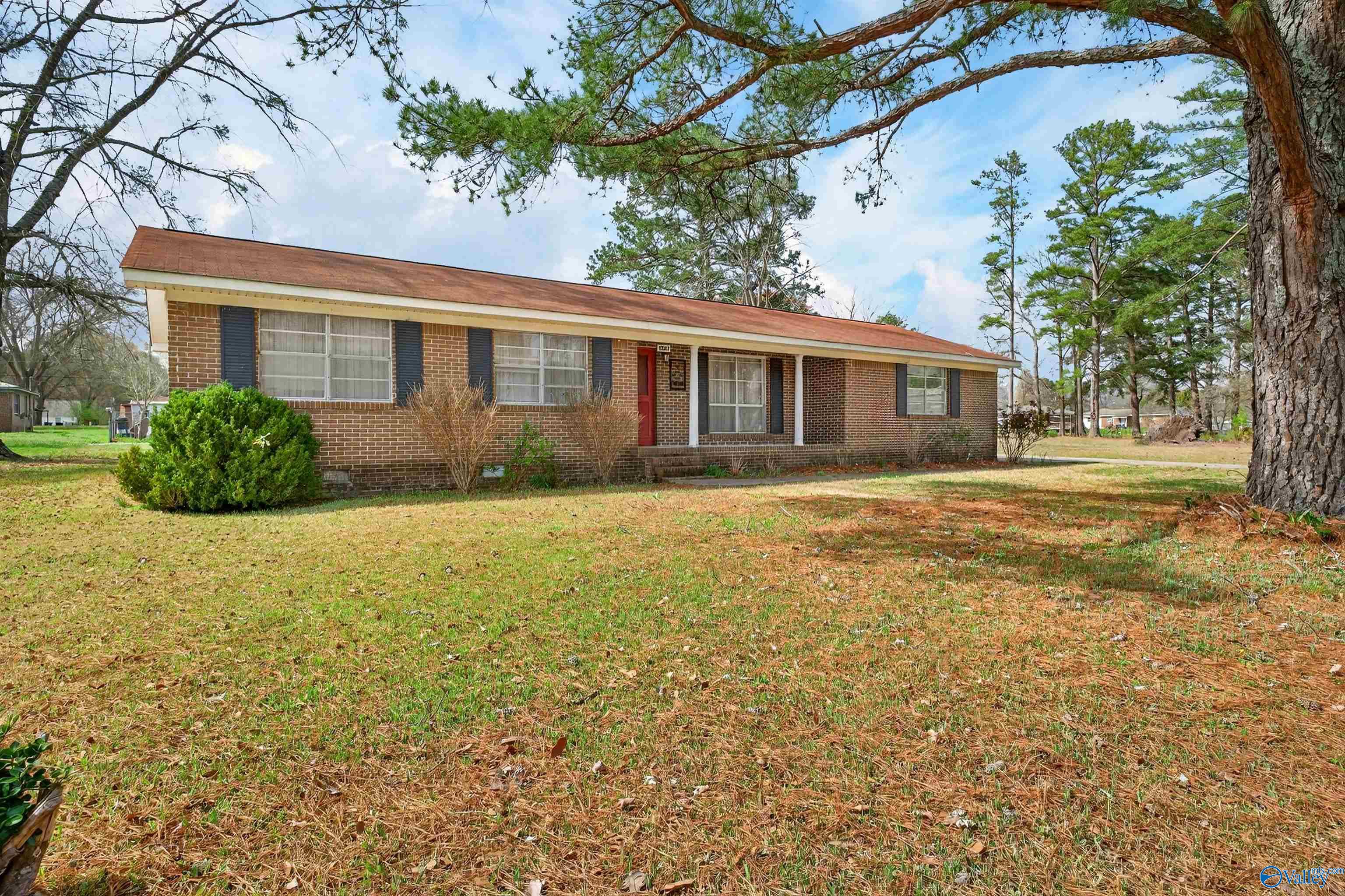 1207 Larrydale Drive
