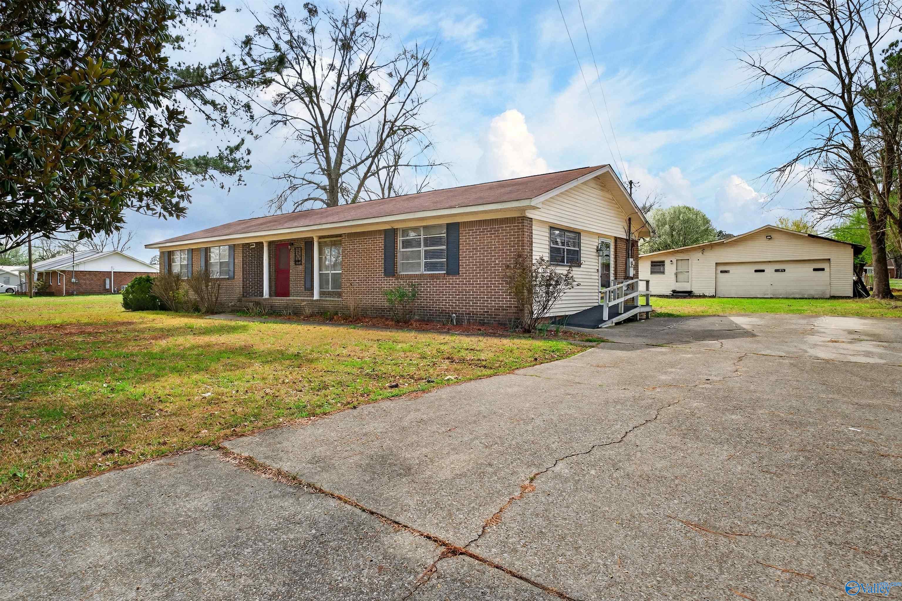 1207 Larrydale Drive