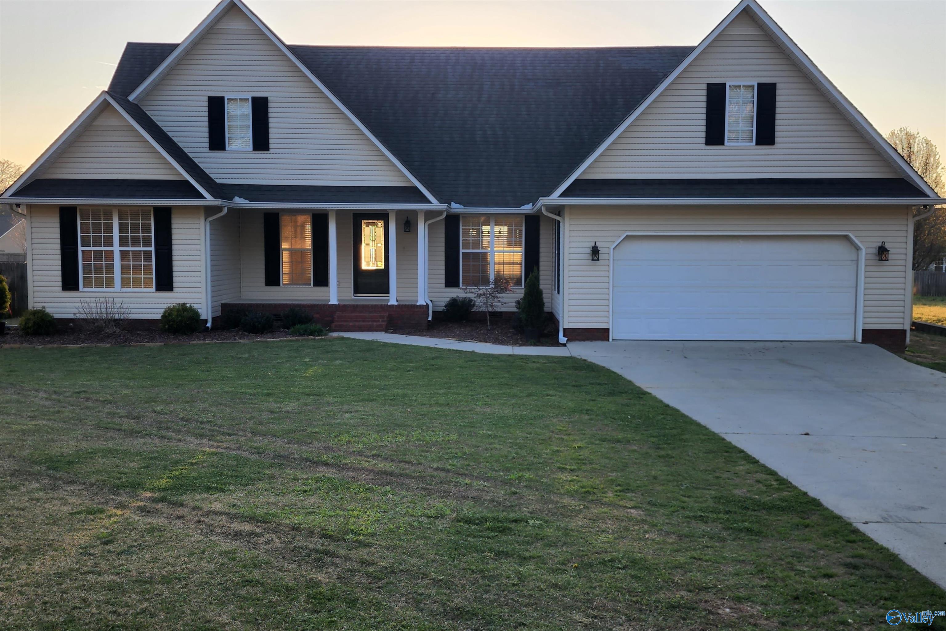 1566 Mathis Mill Road